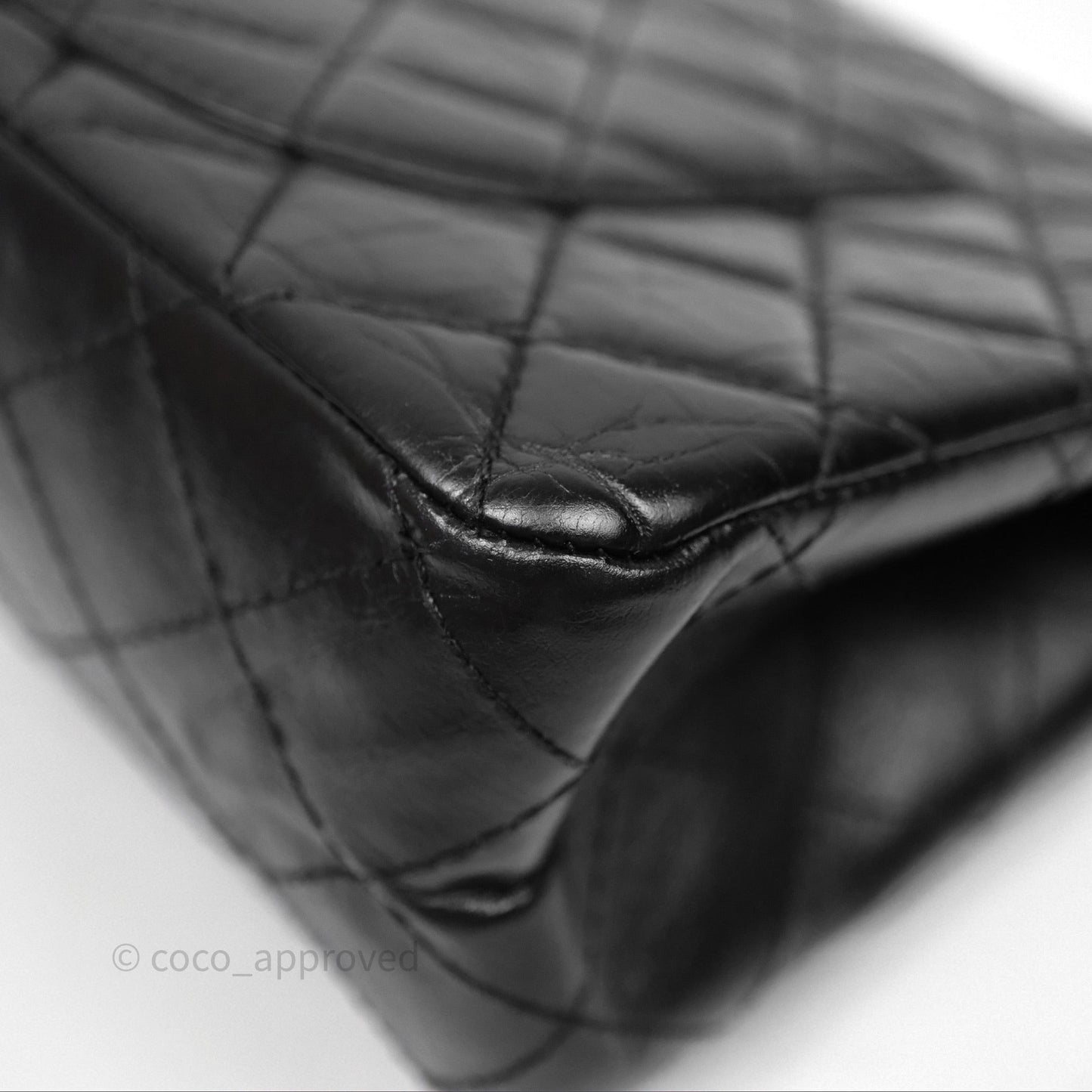 Chanel Reissue 226 Quilted Aged Calfskin Black Aged Gold Hardware