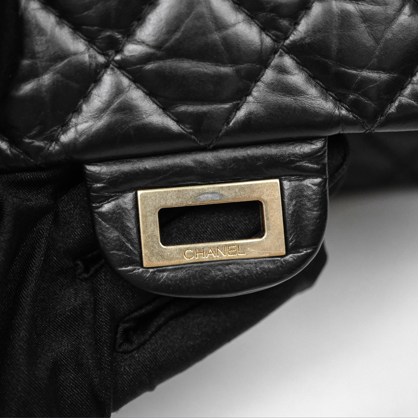 Chanel Reissue 226 Quilted Aged Calfskin Black Aged Gold Hardware