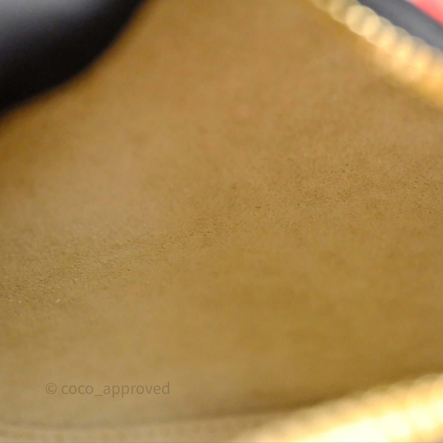 Louis Vuitton Giant Crafty Boite Chapeau Souple Monogram Shoulder Bag