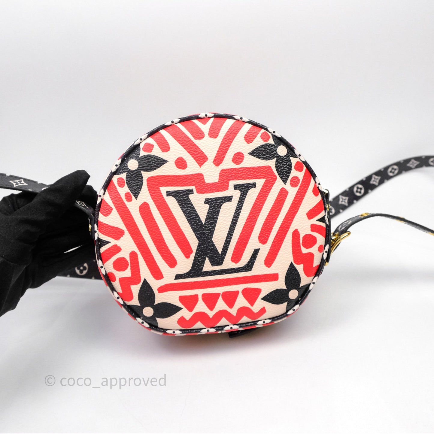 Louis Vuitton Giant Crafty Boite Chapeau Souple Monogram Shoulder Bag