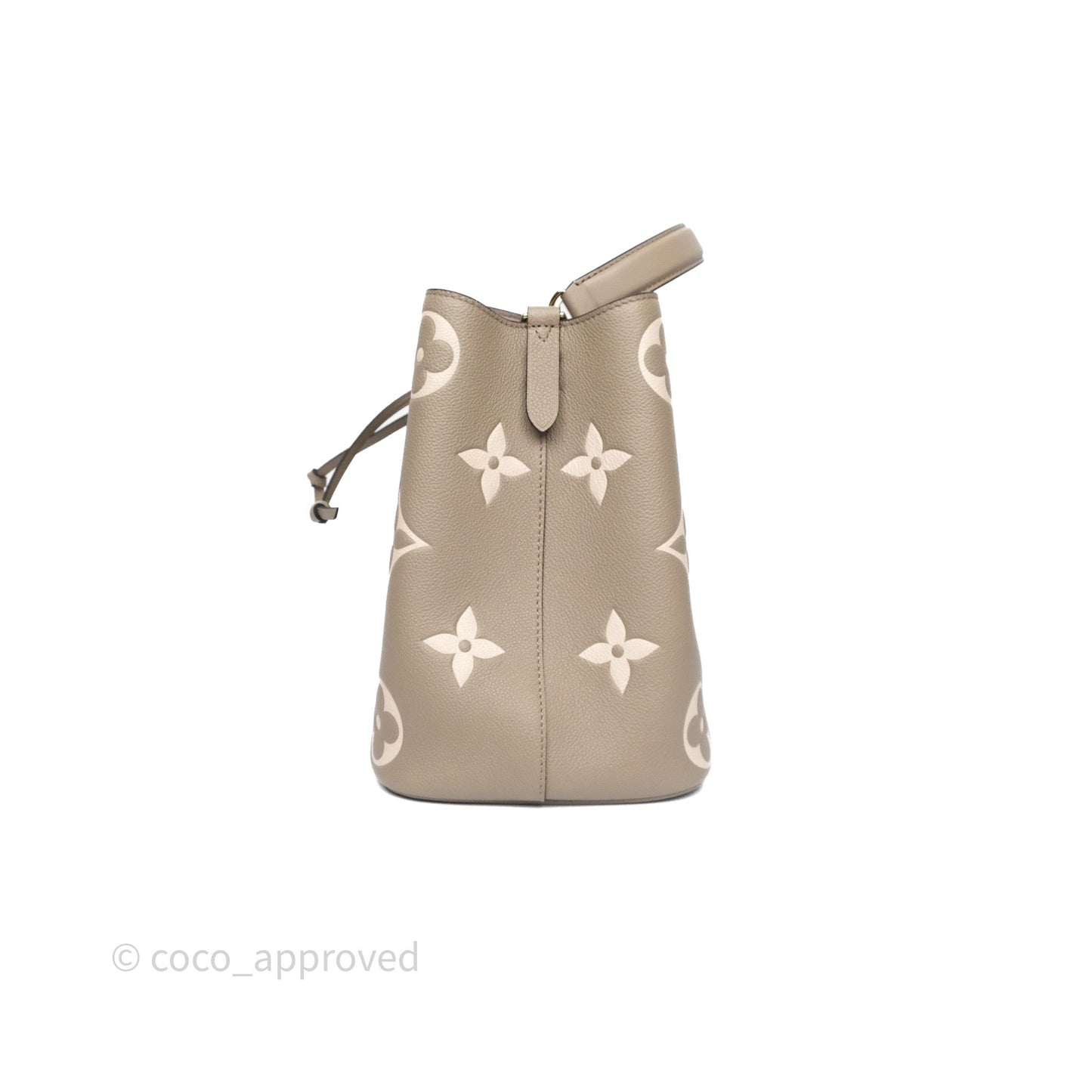 Louis Vuitton NéoNoé MM Dove /Cream Monogram Empreinte Leather