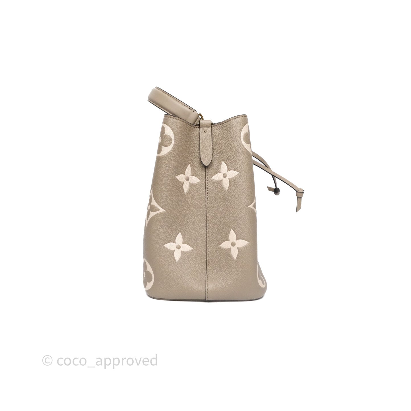 Louis Vuitton NéoNoé MM Dove /Cream Monogram Empreinte Leather