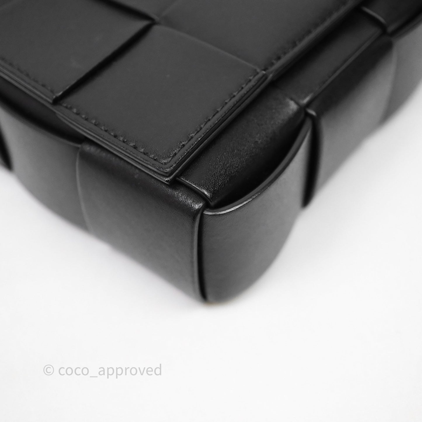 Bottega Veneta Cassette Shoulder Bag Intrecciato Black