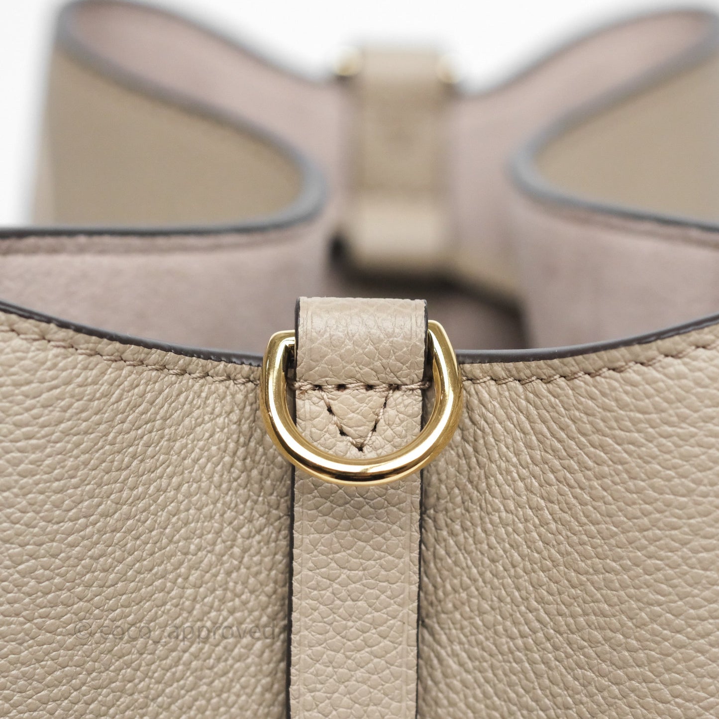 Louis Vuitton NéoNoé MM Dove /Cream Monogram Empreinte Leather