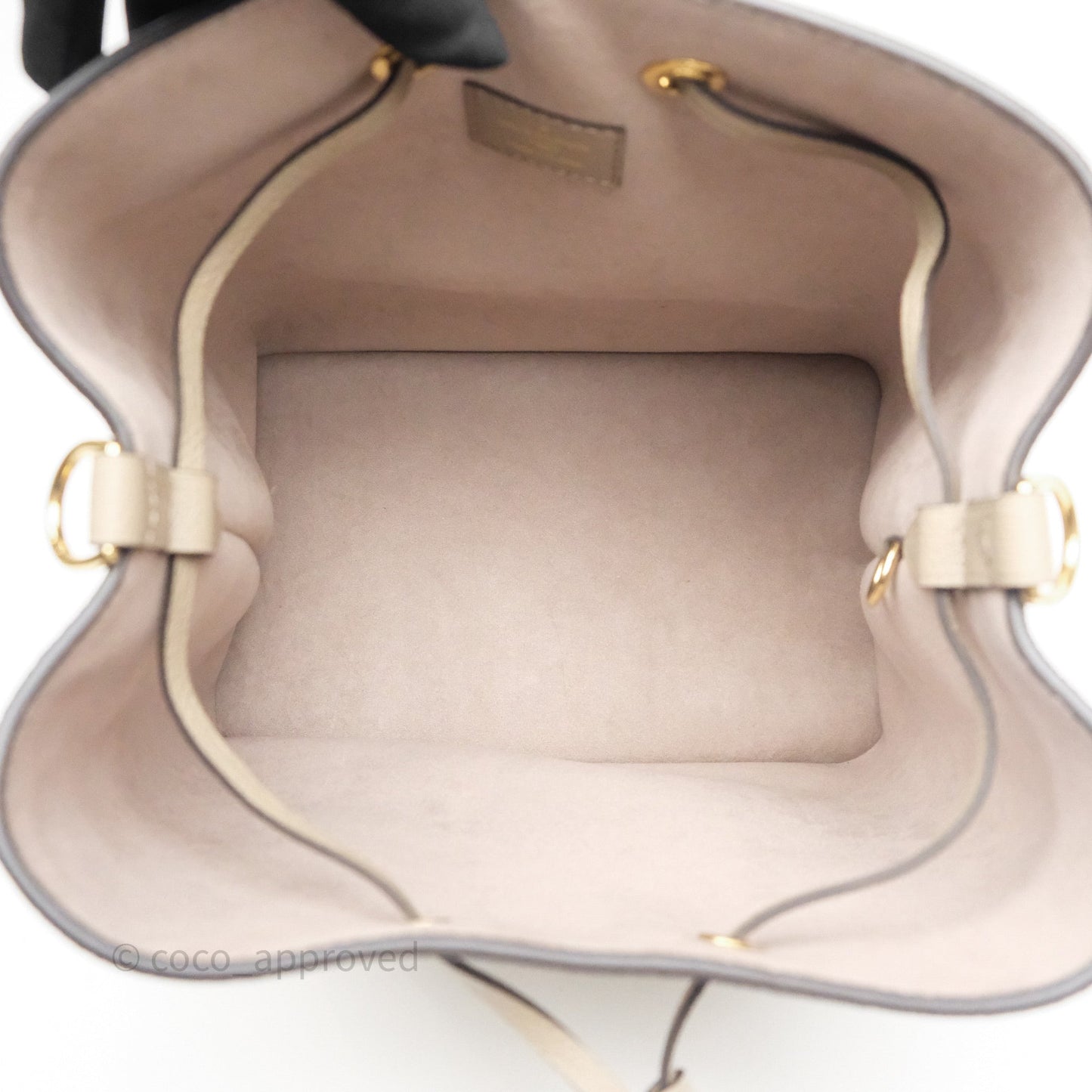 Louis Vuitton NéoNoé MM Dove /Cream Monogram Empreinte Leather