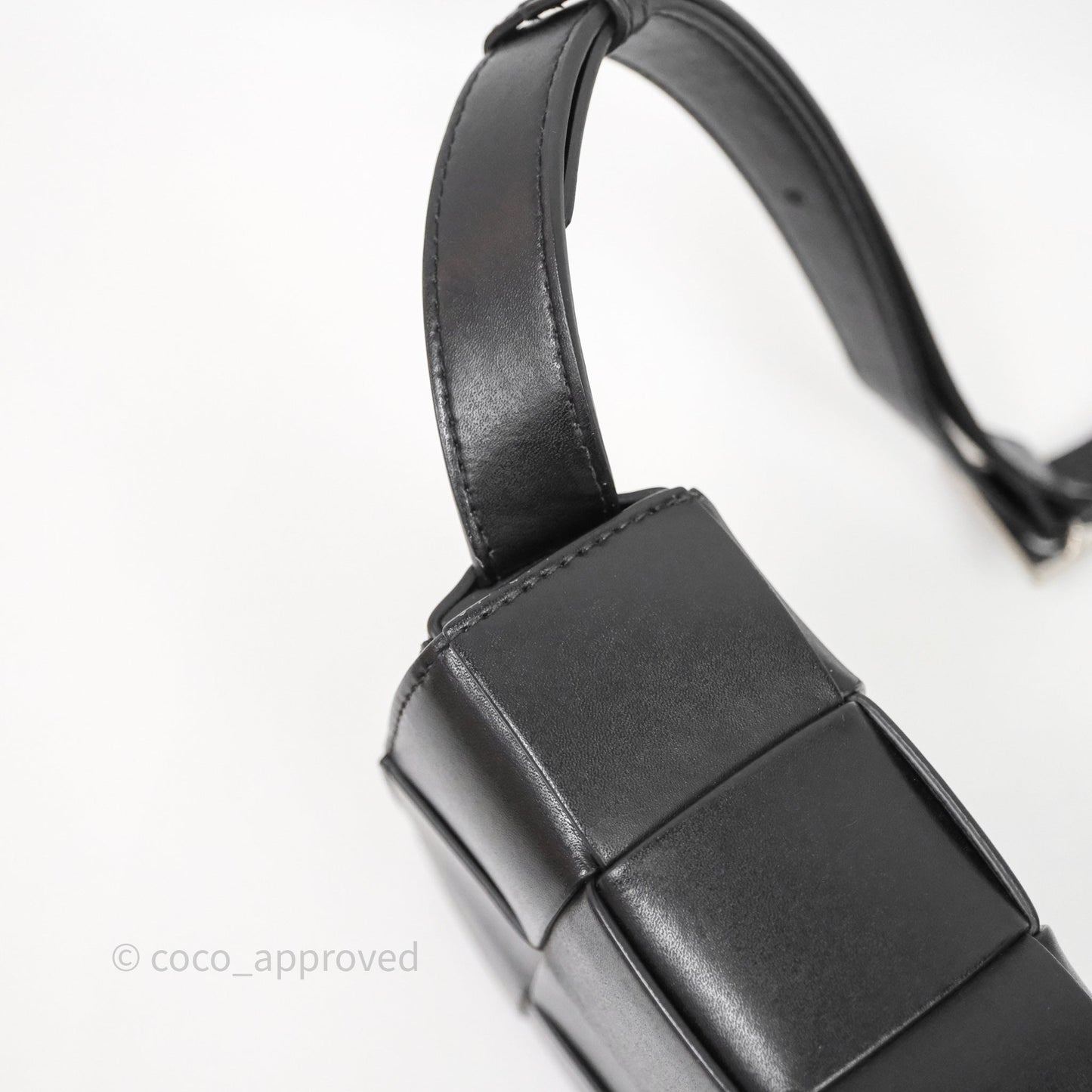 Bottega Veneta Cassette Shoulder Bag Intrecciato Black