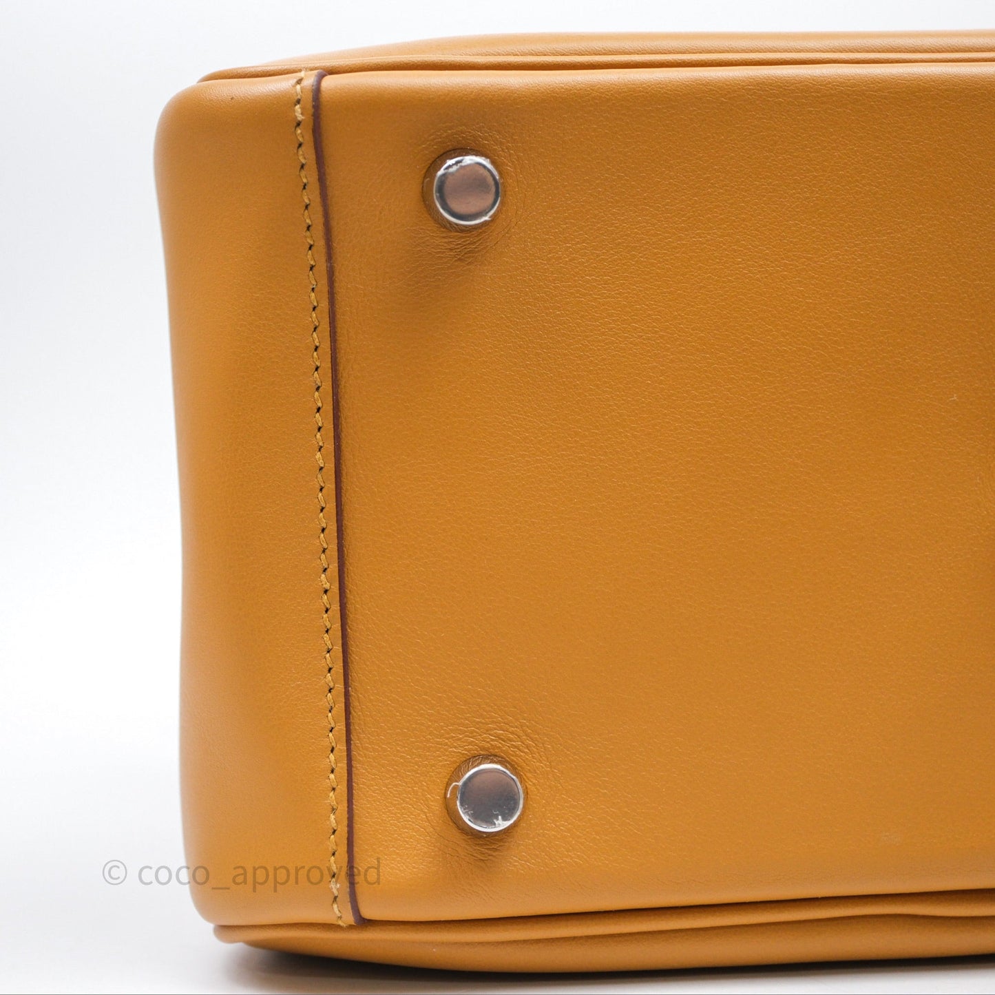 Hermès Lindy 26 Swift Sesame 2S/lime 9R Palladium Hardware