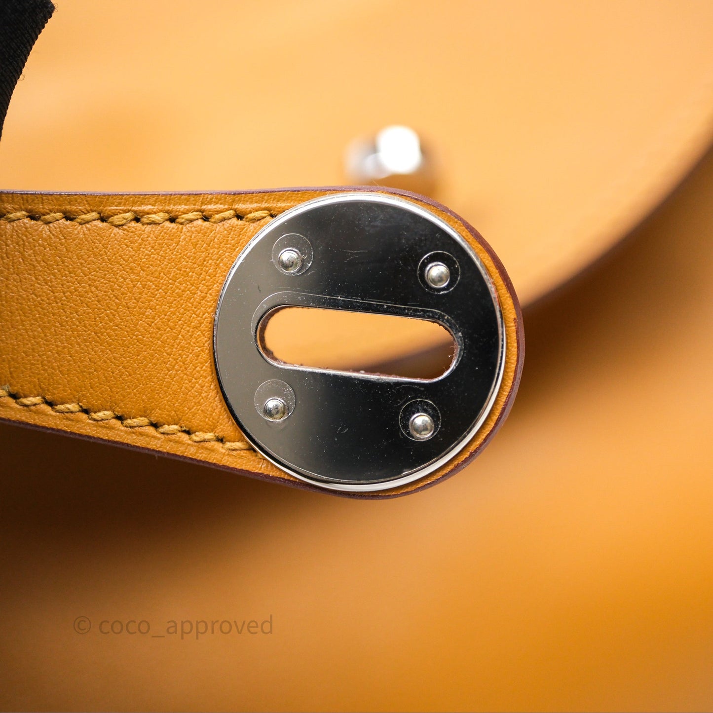 Hermès Lindy 26 Swift Sesame 2S/lime 9R Palladium Hardware