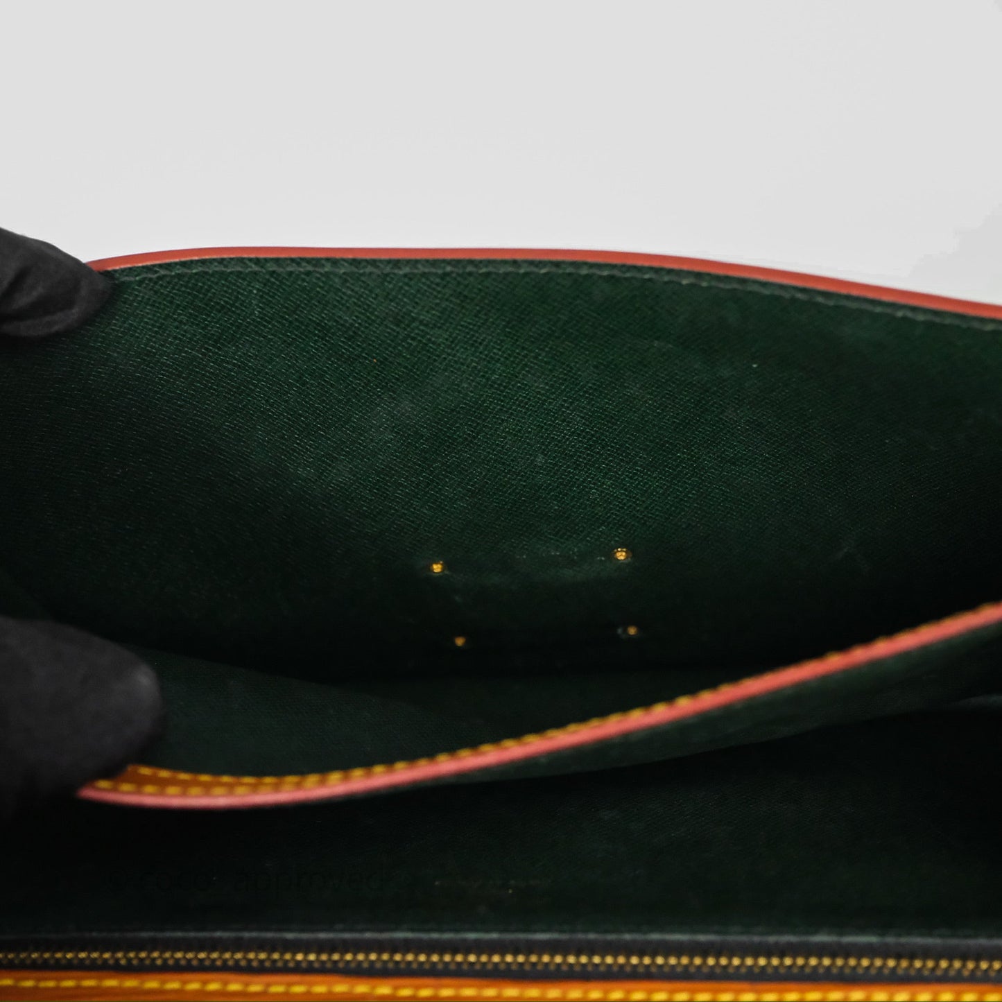 Louis Vuitton Epi Dragonne Clutch Brown Gold Hardware