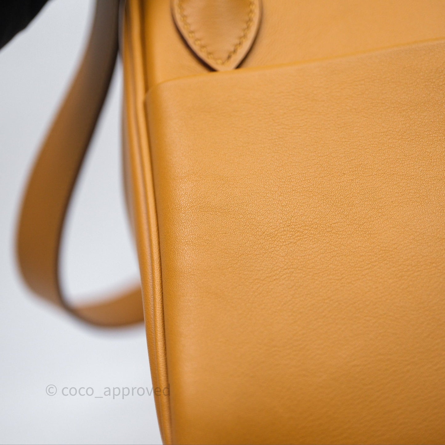 Hermès Lindy 26 Swift Sesame 2S/lime 9R Palladium Hardware