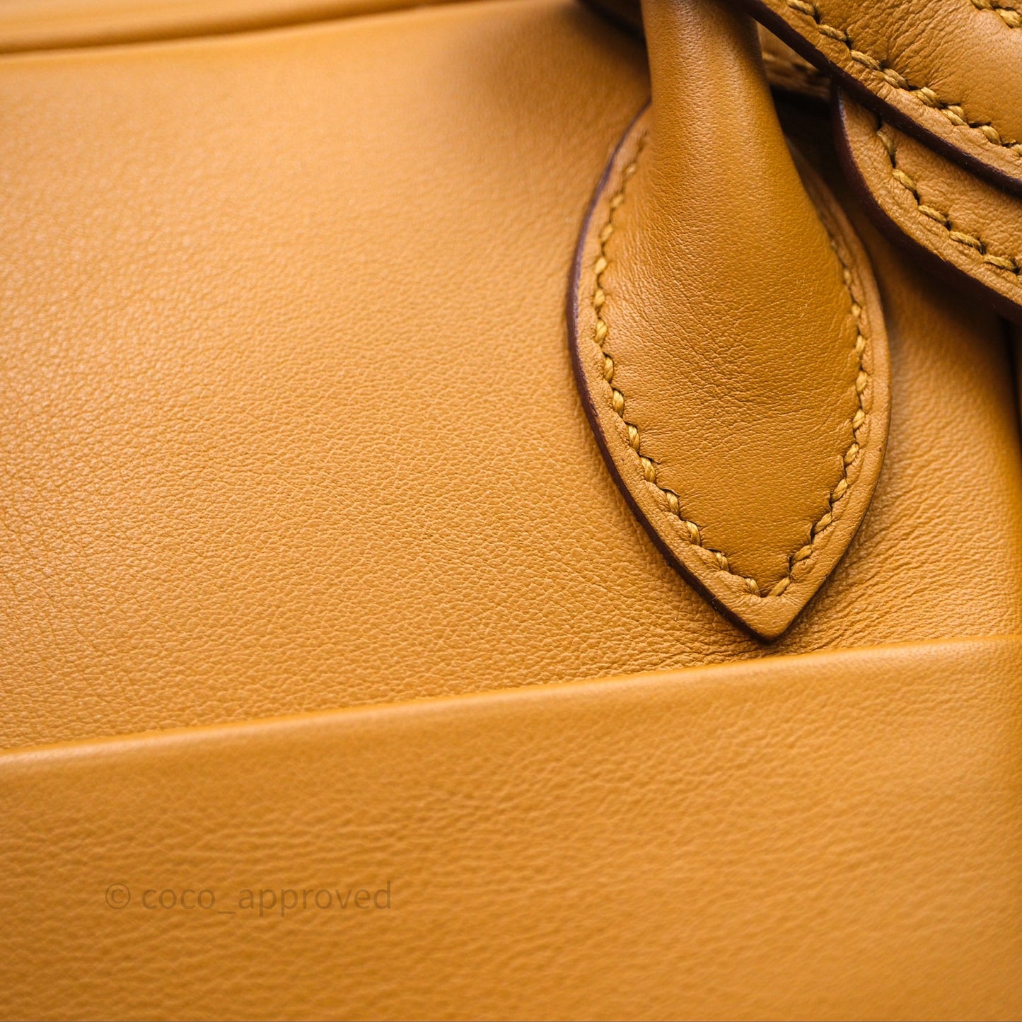 Hermès Lindy 26 Swift Sesame 2S/lime 9R Palladium Hardware