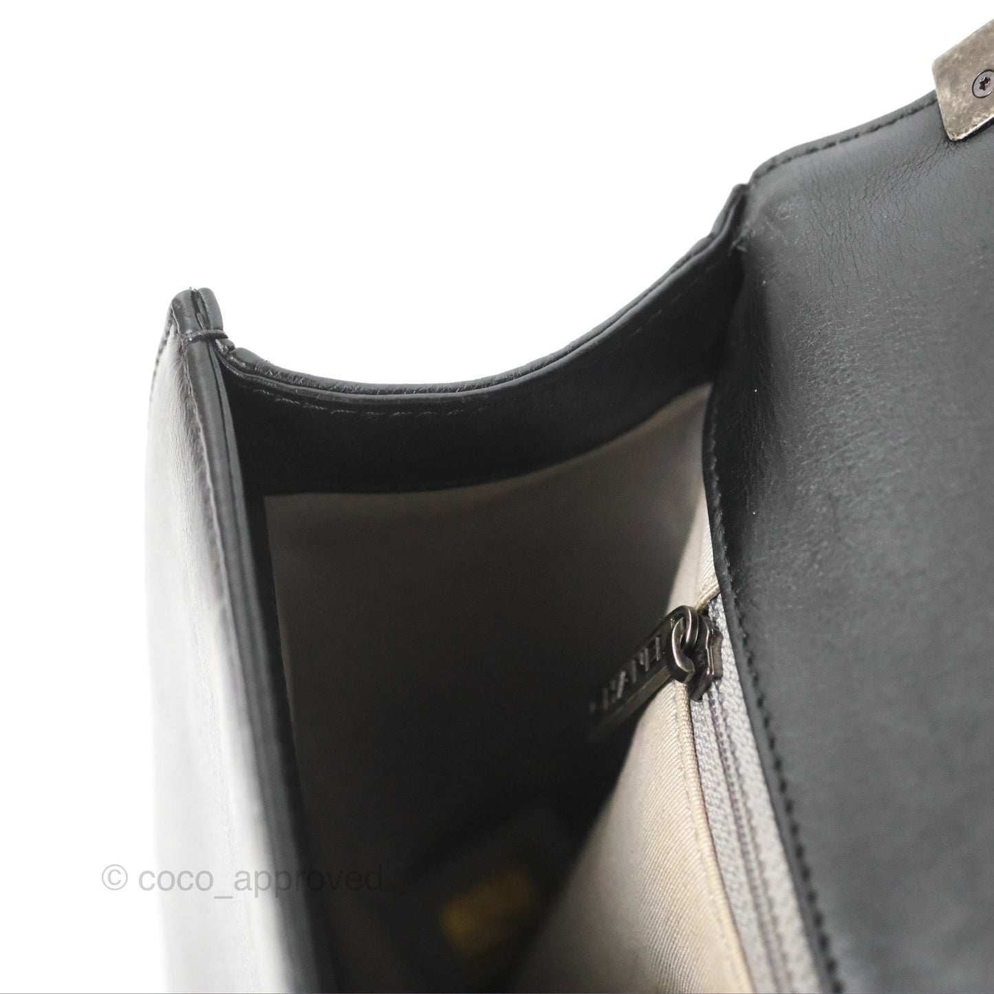 Chanel Quilted New Medium Boy Black Calfskin Ruthenium Hardware