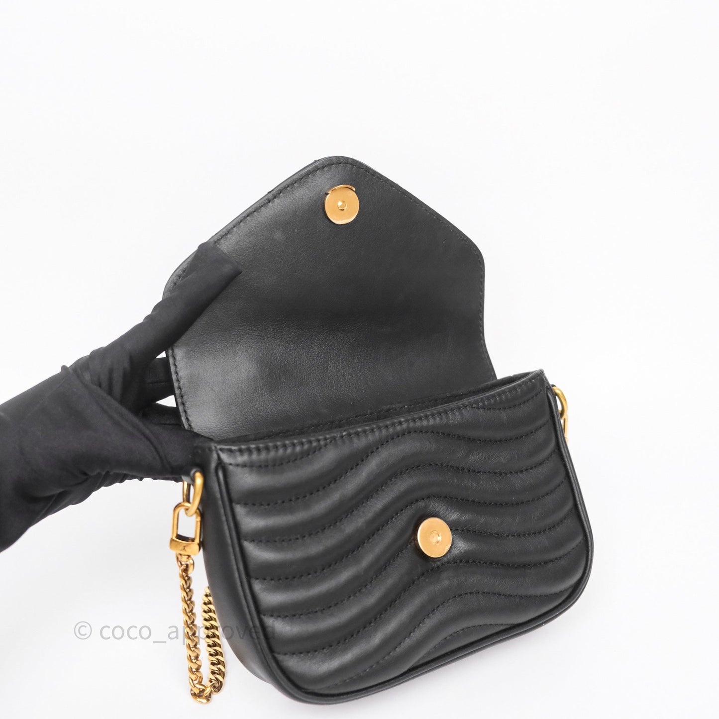 Louis Vuitton Black New Wave Multi Pochette Gold Hardware