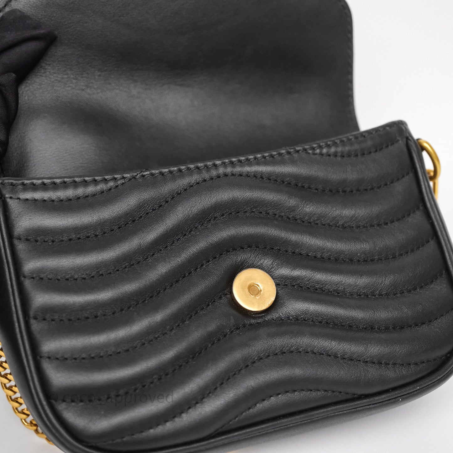 Louis Vuitton Black New Wave Multi Pochette Gold Hardware