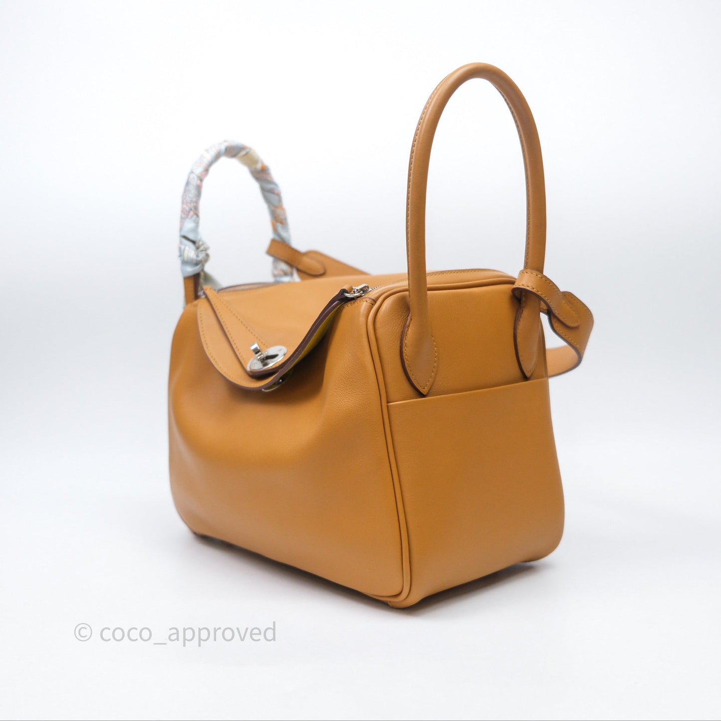 Hermès Lindy 26 Swift Sesame 2S/lime 9R Palladium Hardware