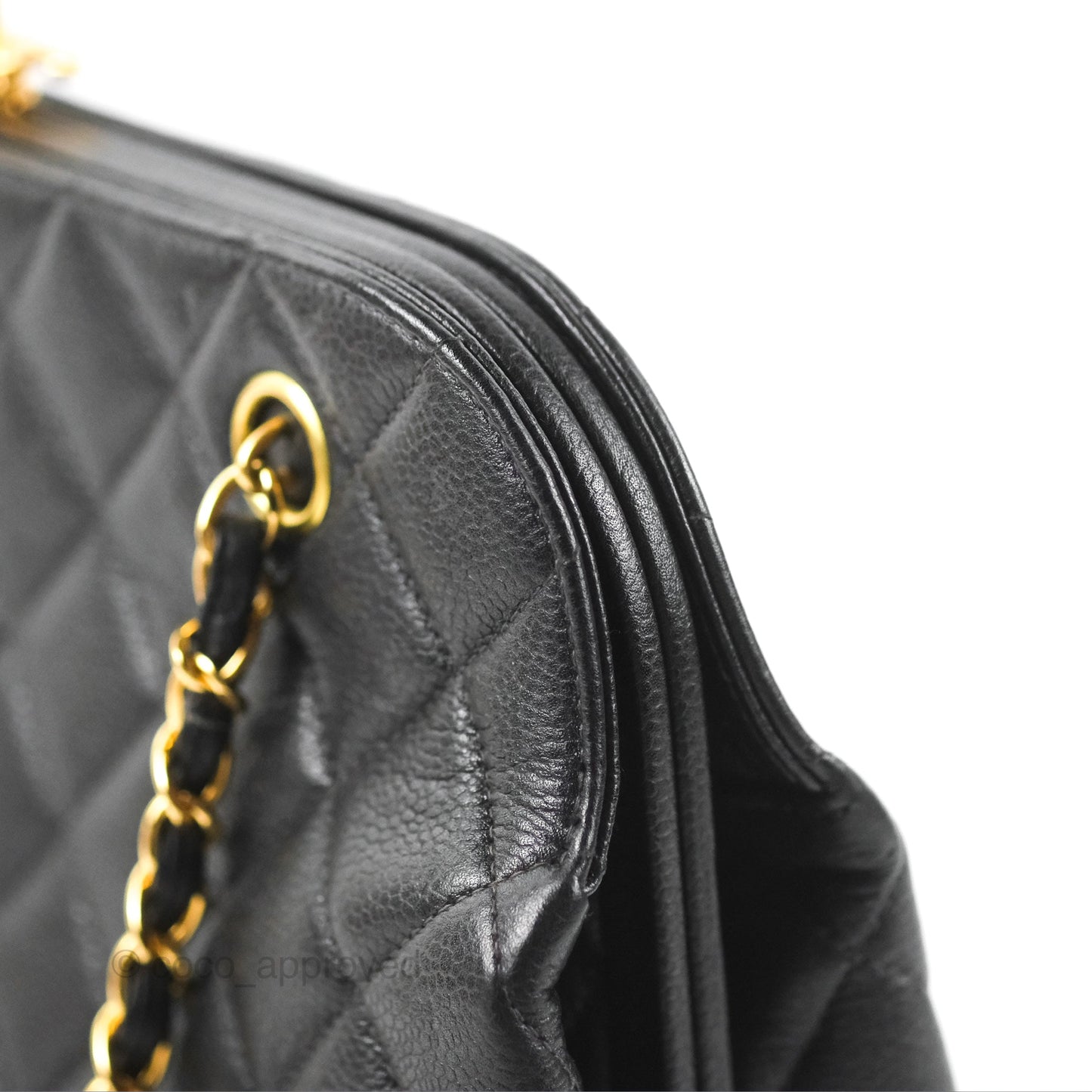 Chanel Vintage CC Kisslock Turnlock Shoulder Bag Quilted Black Caviar 24K Gold Hardware