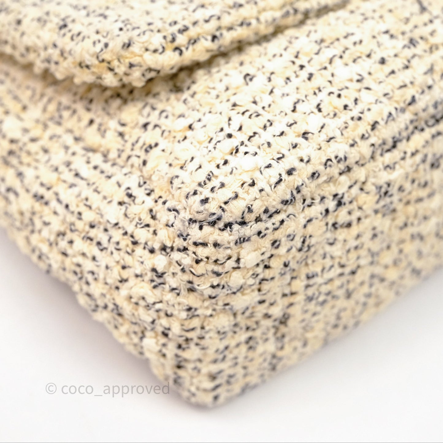Chanel 19 Small Tweed Oreo Cream Mixed Hardware