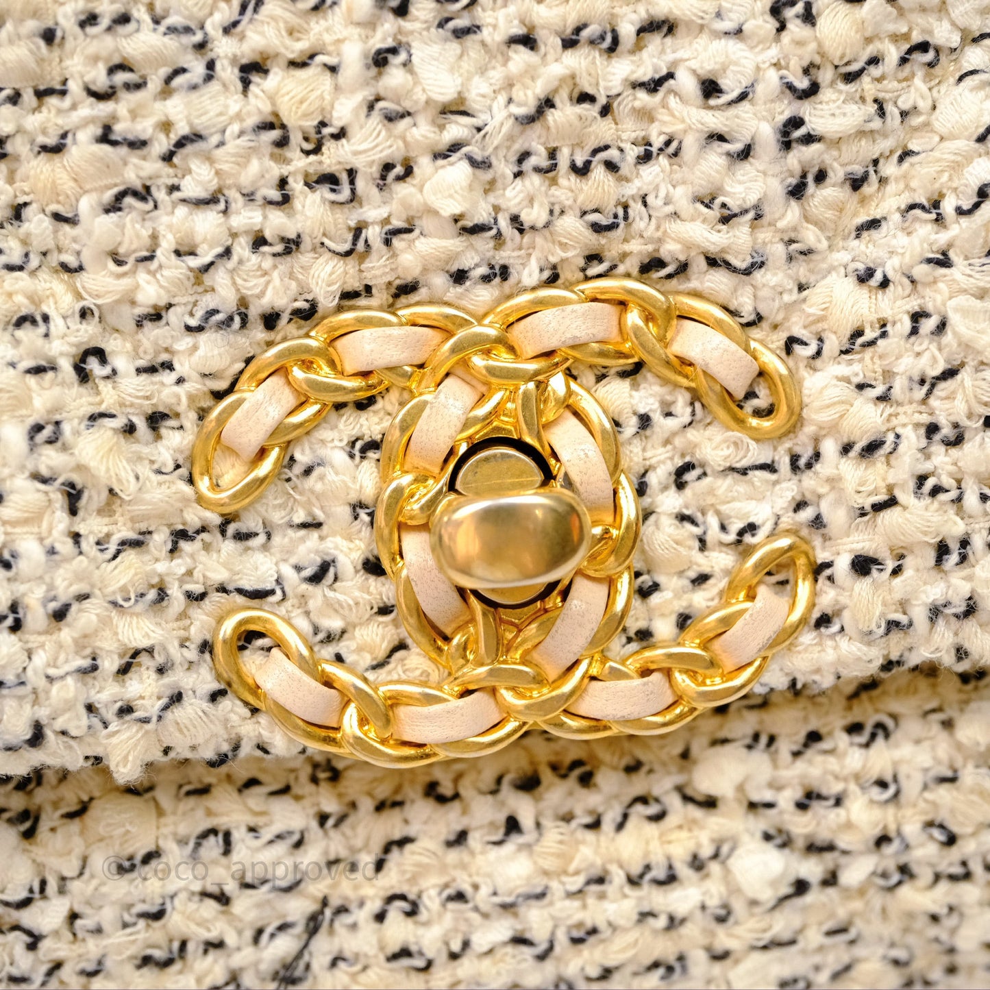 Chanel 19 Small Tweed Oreo Cream Mixed Hardware