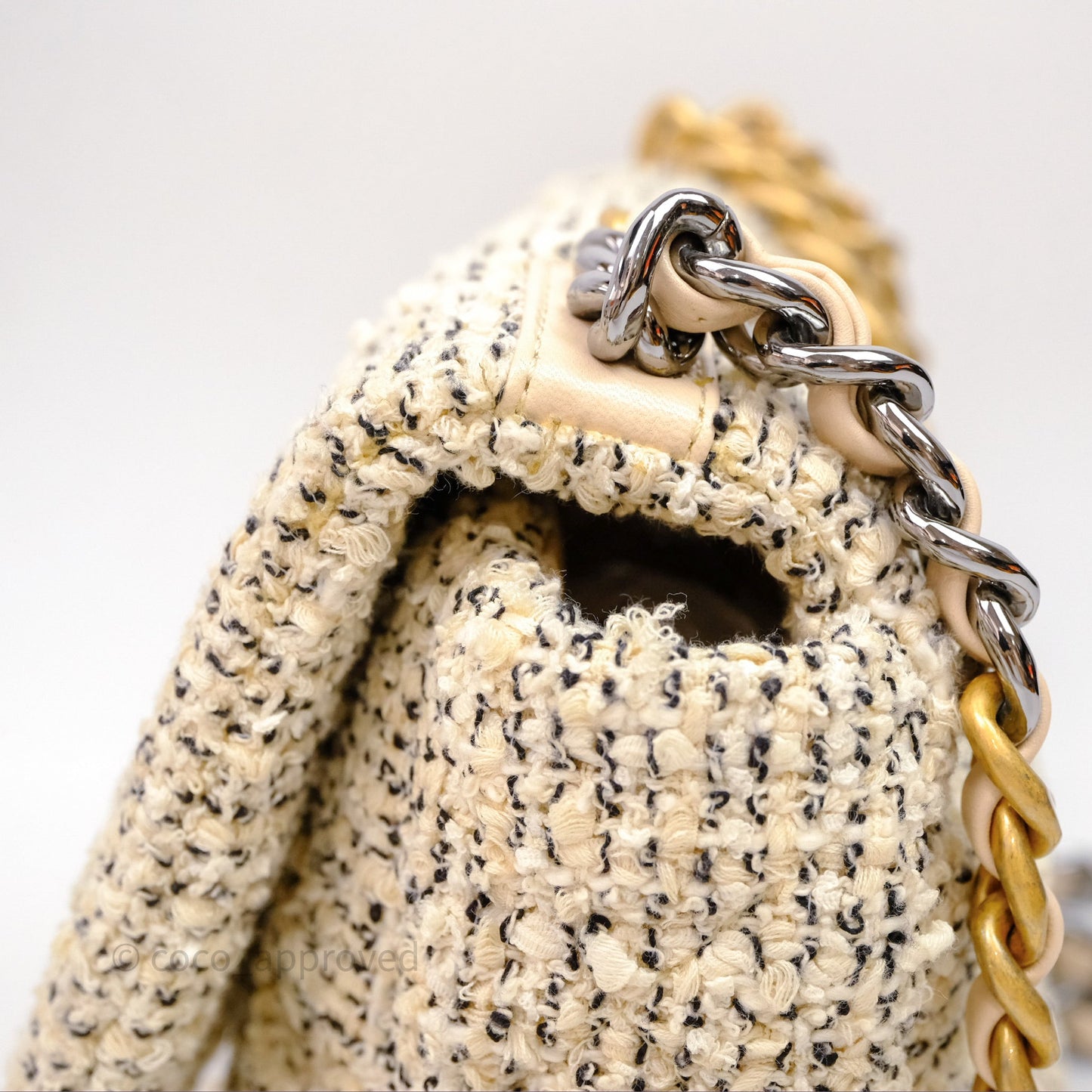 Chanel 19 Small Tweed Oreo Cream Mixed Hardware