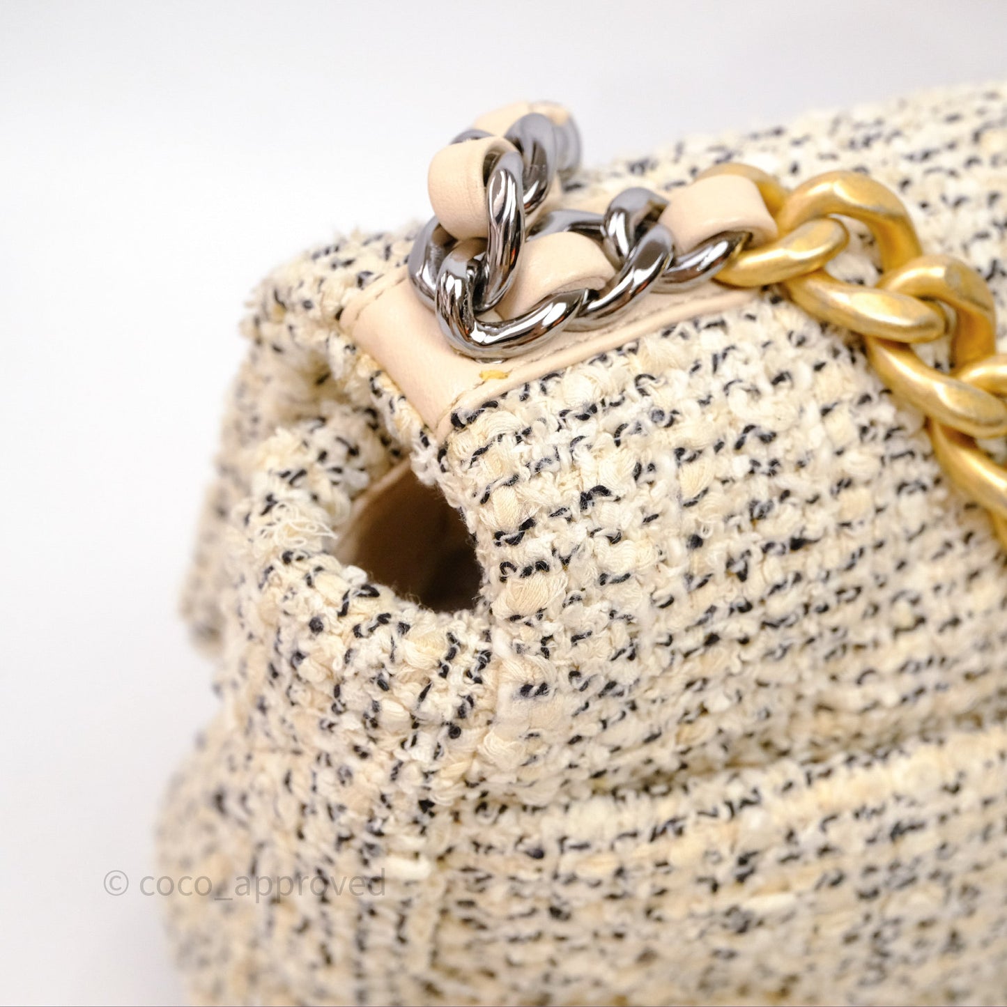 Chanel 19 Small Tweed Oreo Cream Mixed Hardware