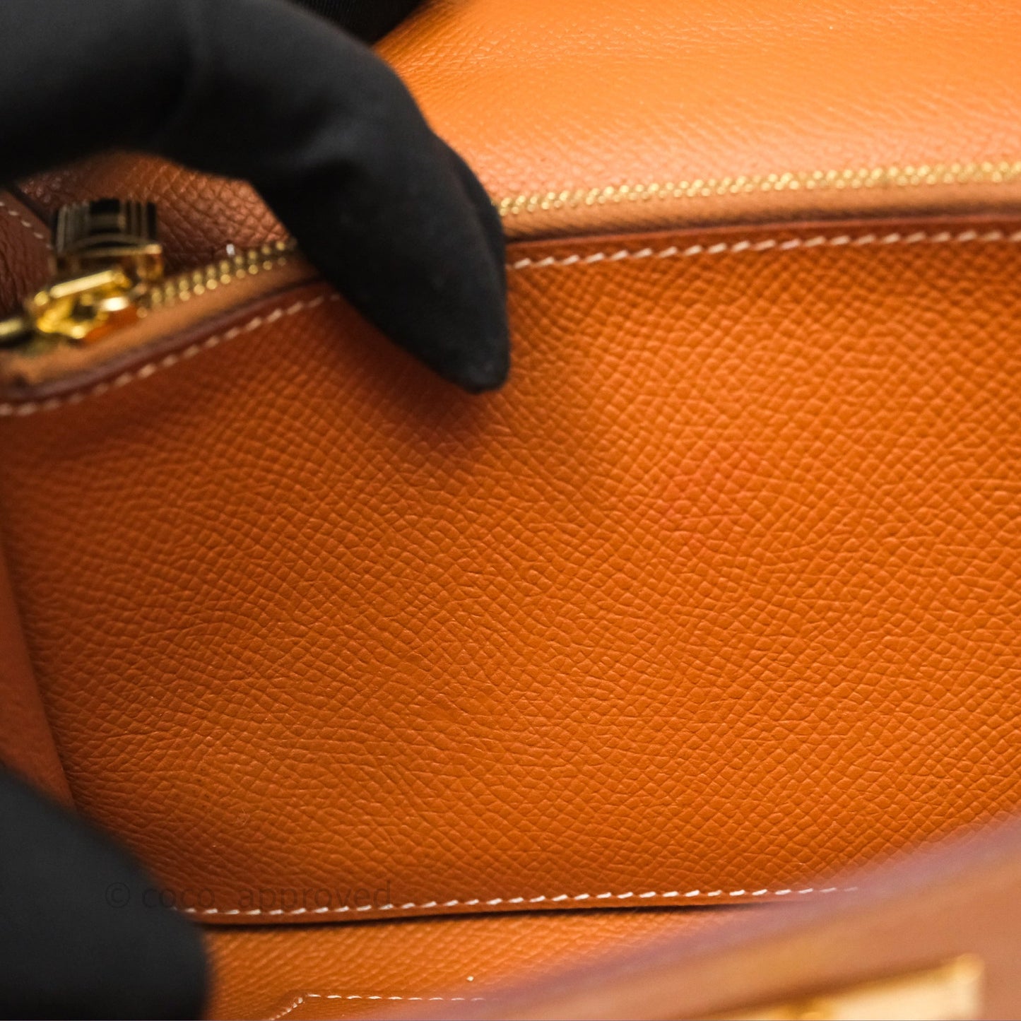 Hermès Kelly To Go Wallet Gold 37 Epsom Gold Hardware