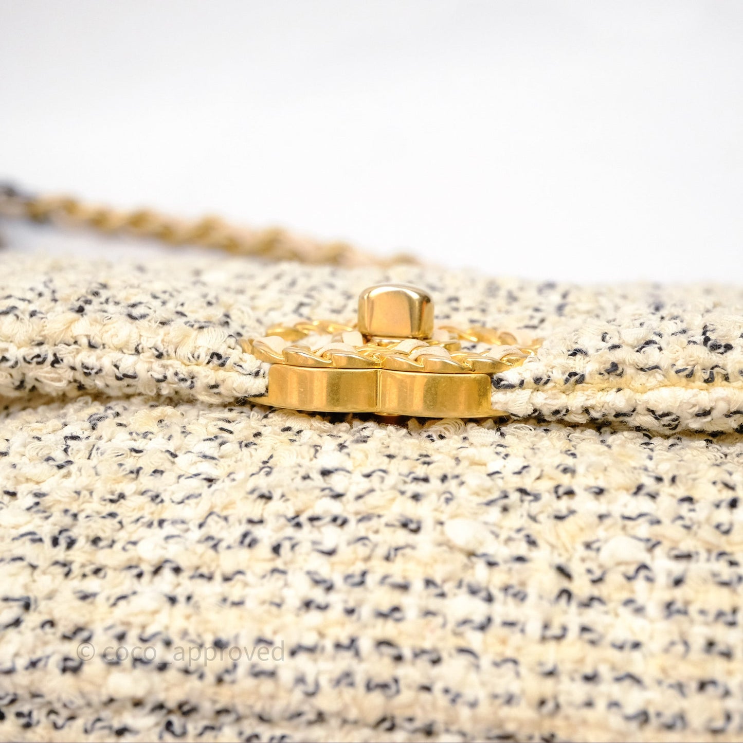Chanel 19 Small Tweed Oreo Cream Mixed Hardware