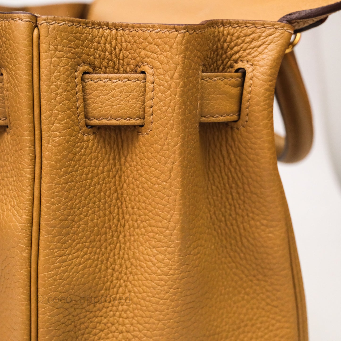 Hermès Kelly 28 Biscuit 4B Togo Gold Hardware