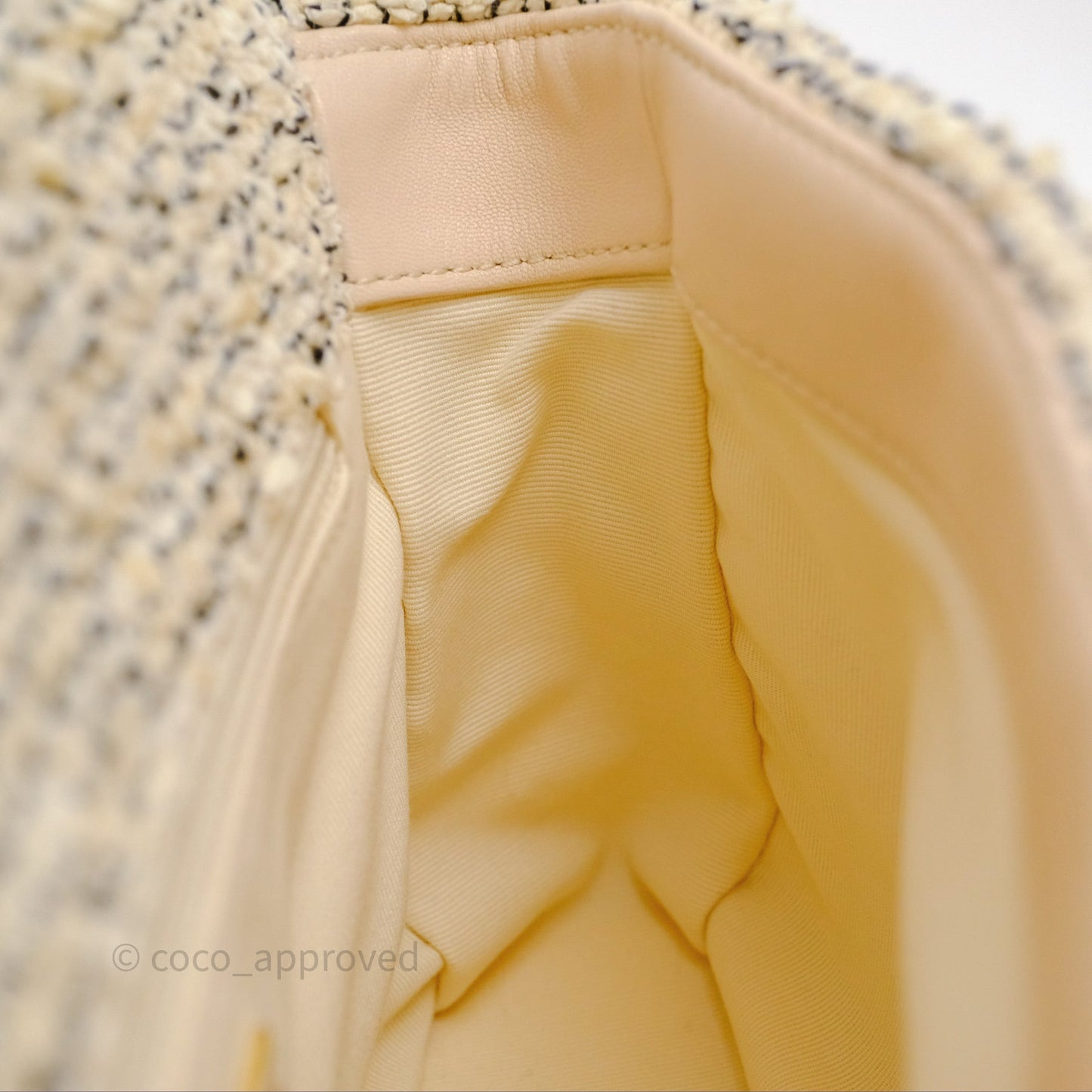 Chanel 19 Small Tweed Oreo Cream Mixed Hardware