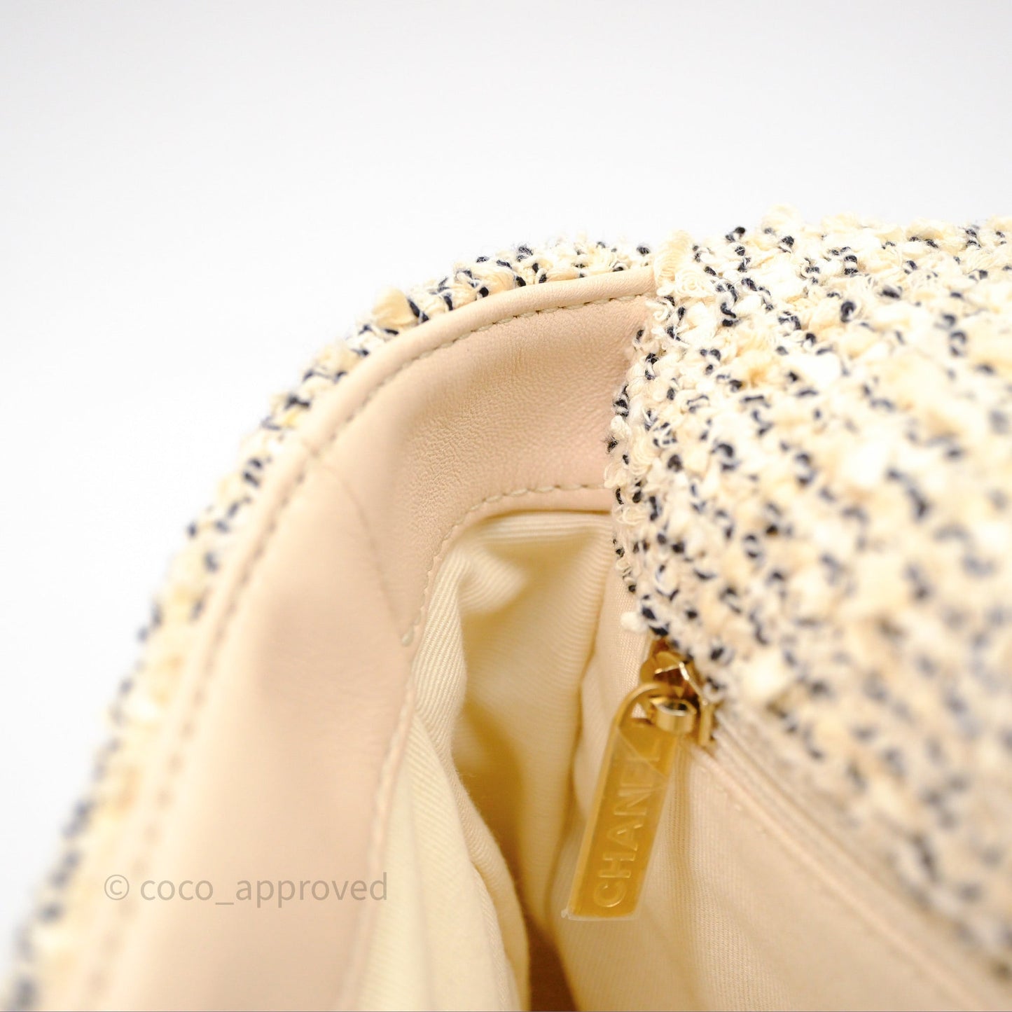 Chanel 19 Small Tweed Oreo Cream Mixed Hardware