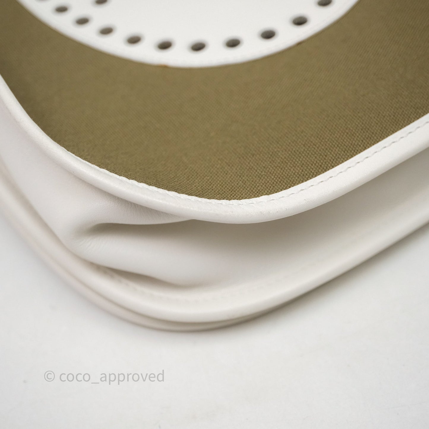 Hermes Evelyne III 29 Khaki/ White Palladium Hardware