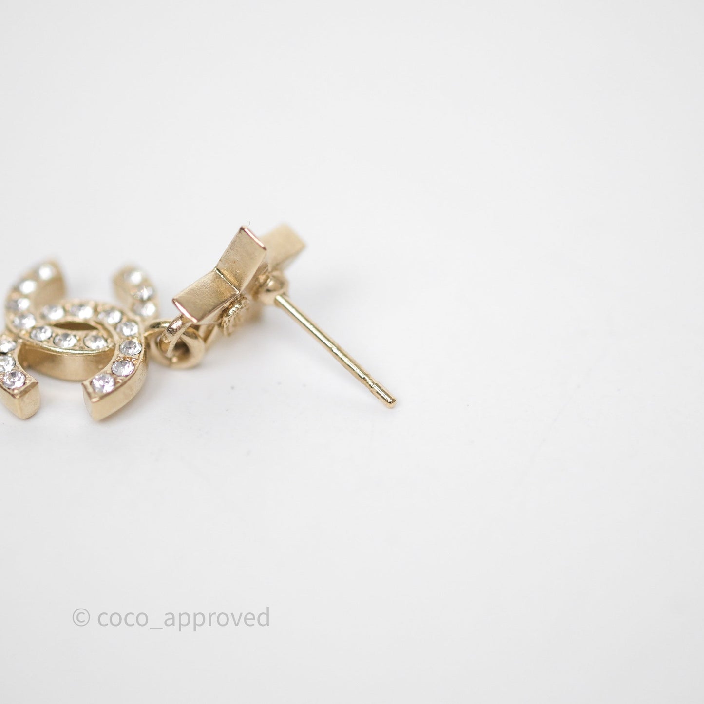 Chanel Star Drop Crystal CC Earrings Gold Tone 23A
