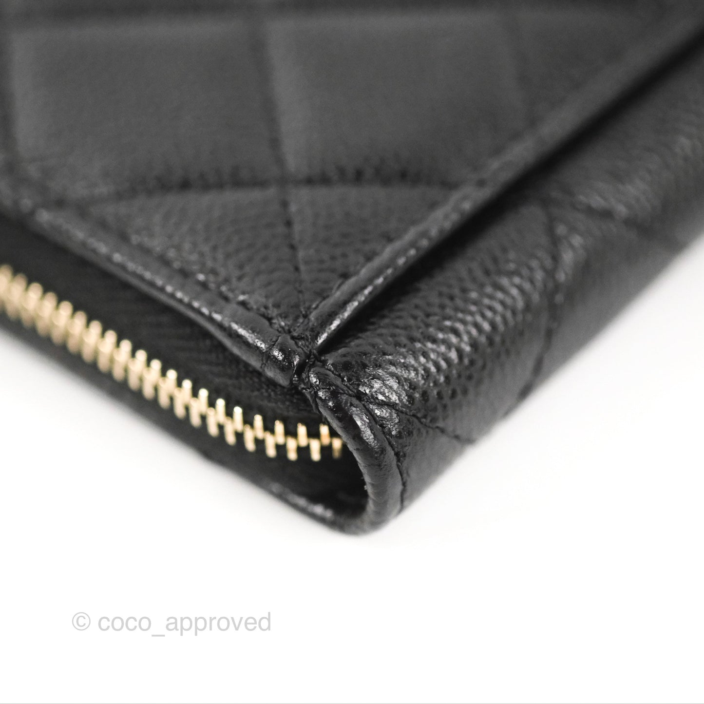 Chanel Quilted Zip Card Holder Black Caviar Gold Hardware 23S