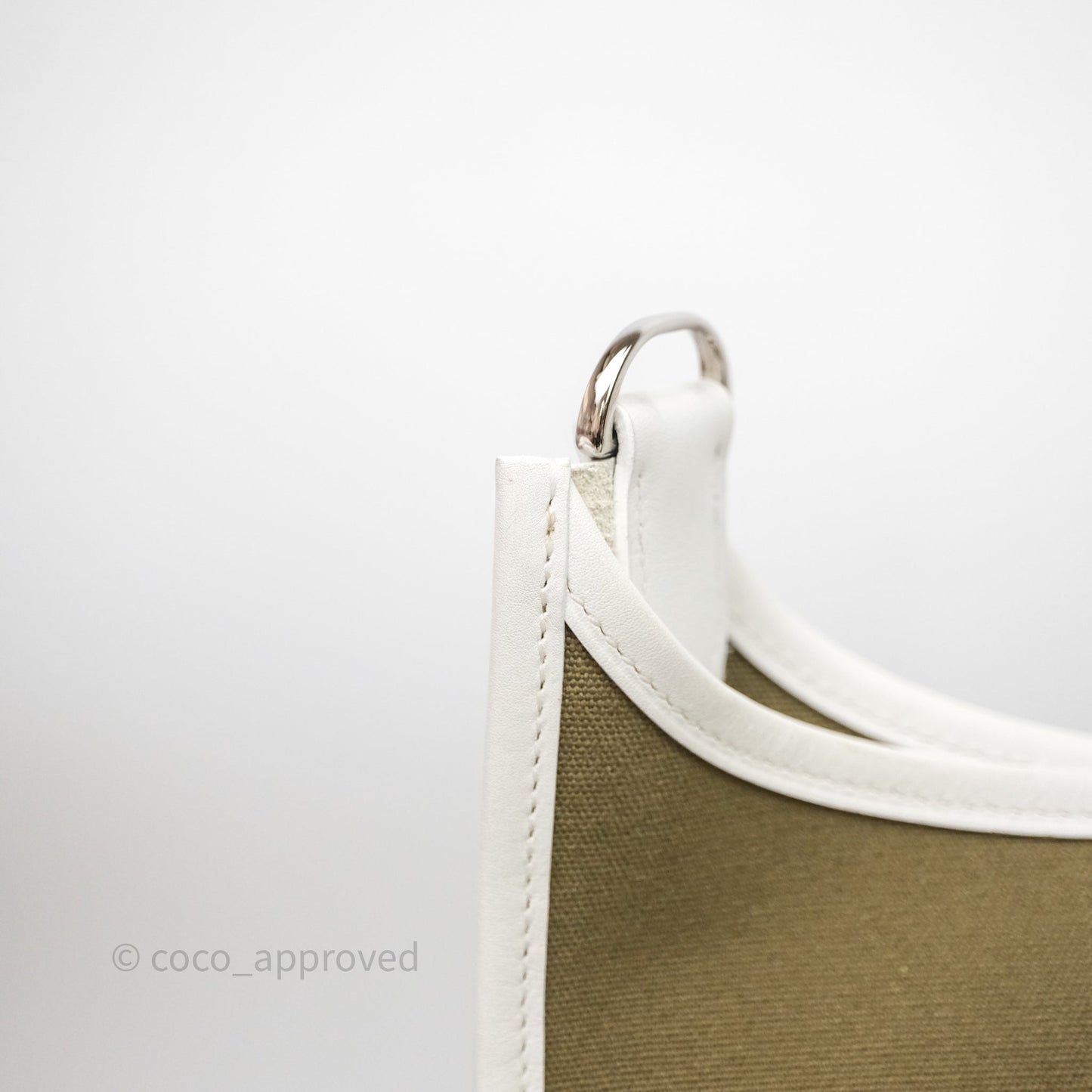Hermes Evelyne III 29 Khaki/ White Palladium Hardware