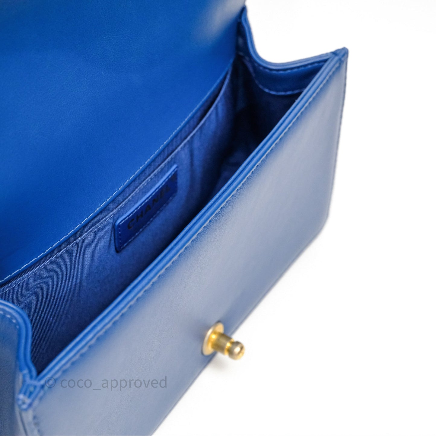 Chanel Quilted Medium Boy With Handle Blue Calfskin Aged Gold Hardware
