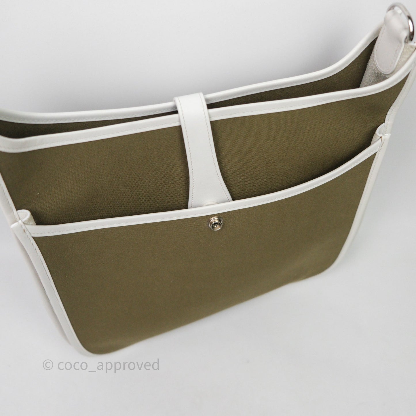 Hermes Evelyne III 29 Khaki/ White Palladium Hardware