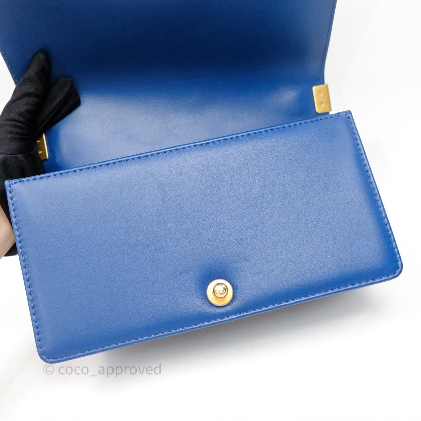 Chanel Quilted Medium Boy With Handle Blue Calfskin Aged Gold Hardware