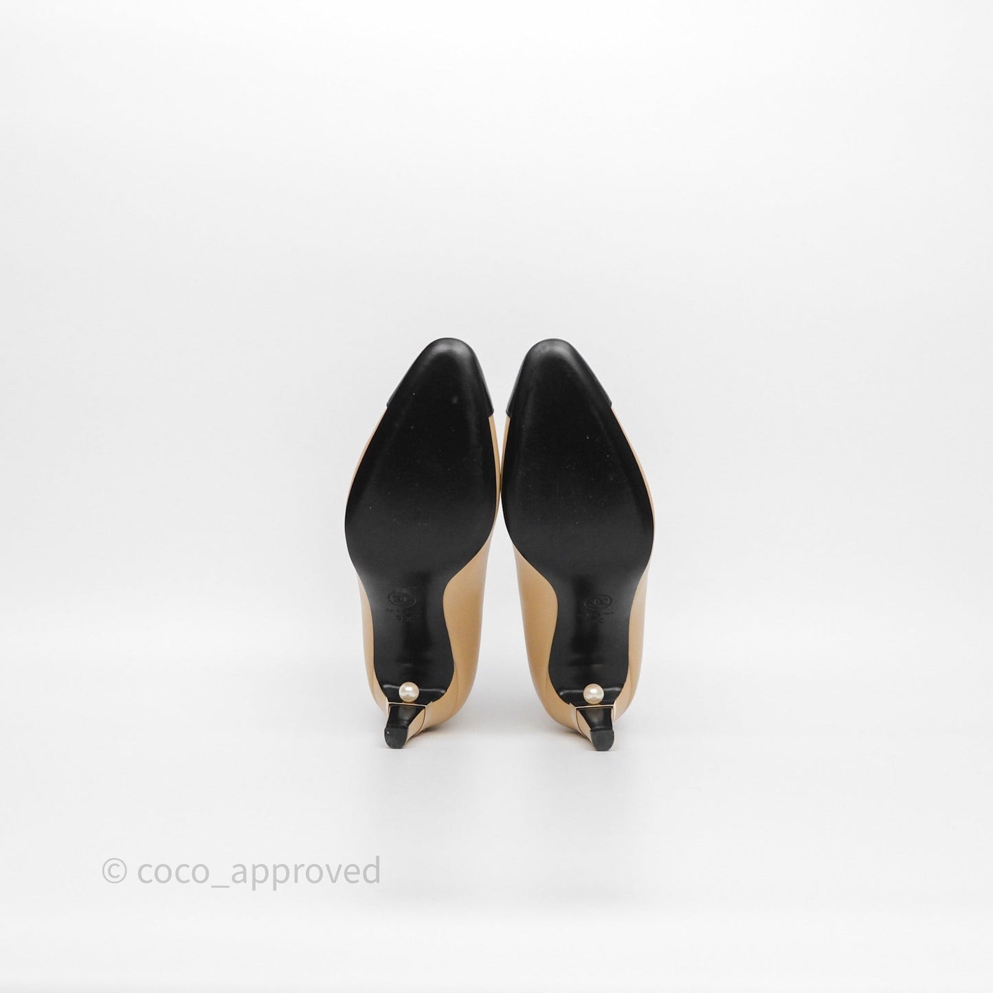 Chanel Beige Toe Pointed Black Pump Heels With Pearl Size 39