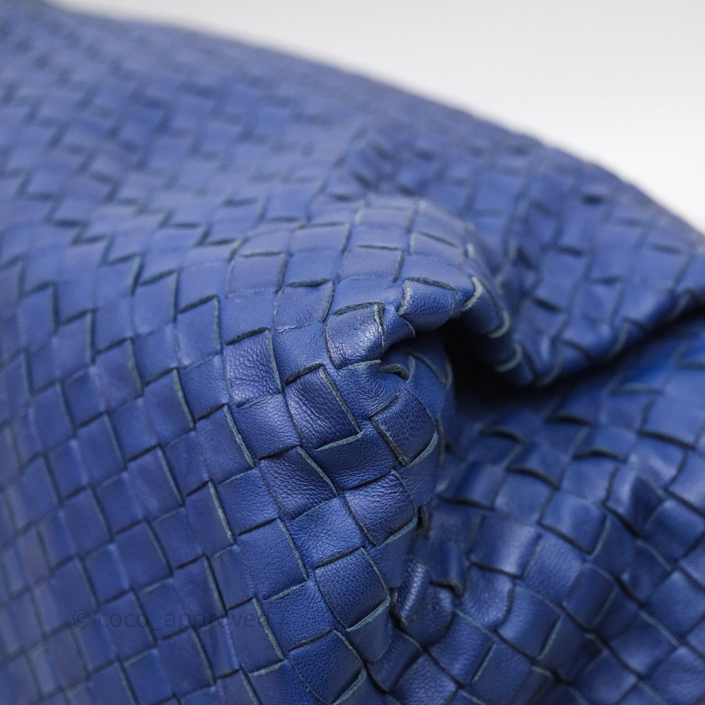 Bottega Veneta Intrecciato Tote Bag Blue