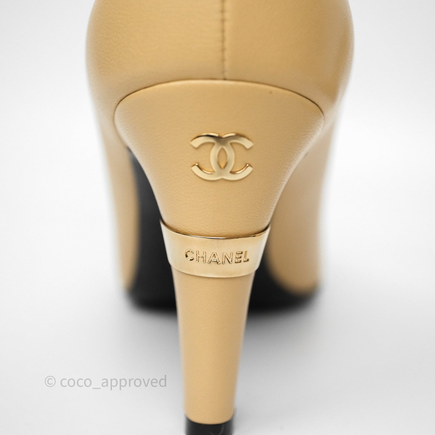 Chanel Beige Toe Pointed Black Pump Heels With Pearl Size 39