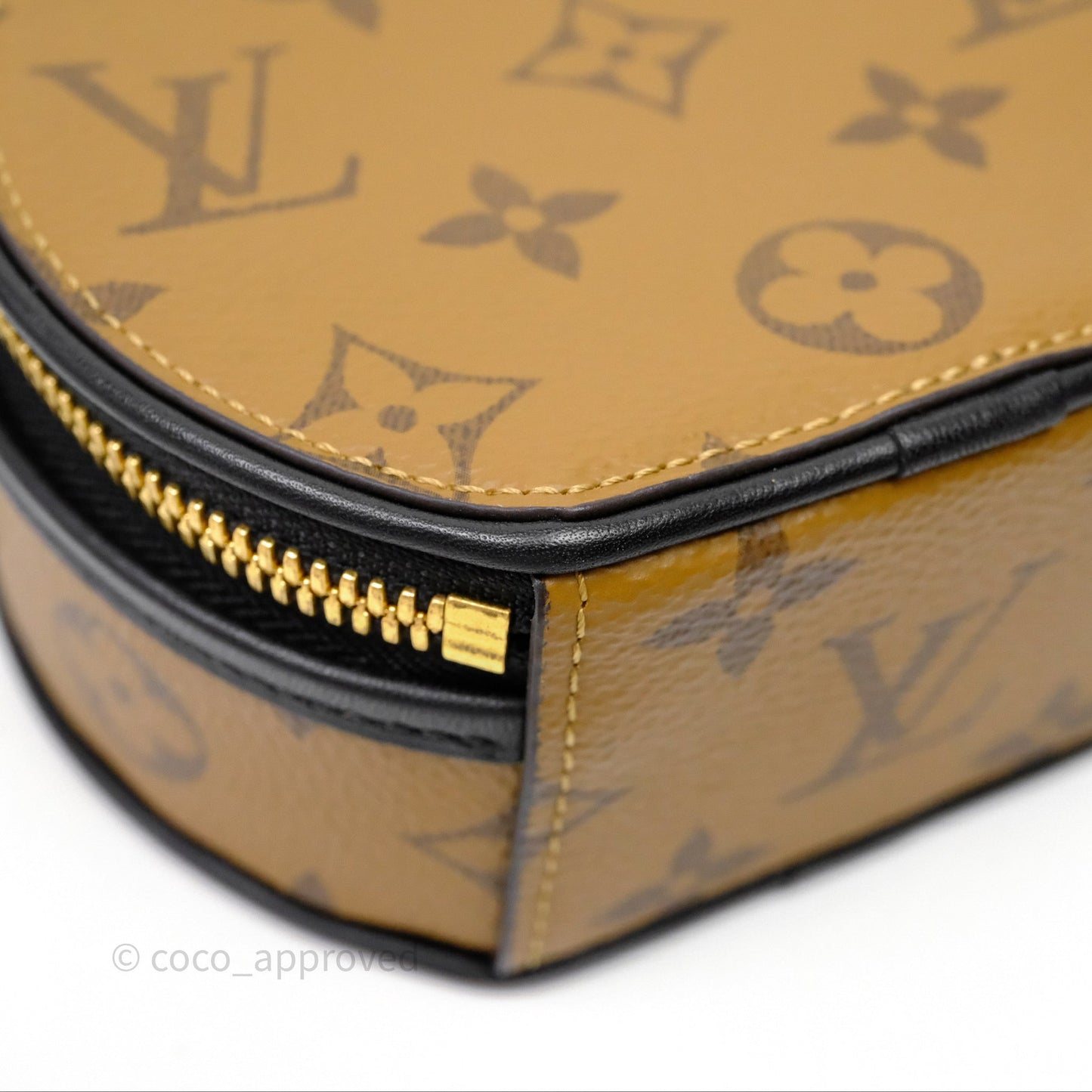 Louis Vuitton Mini Boîte Chapeau Monogram Reverse Canvas