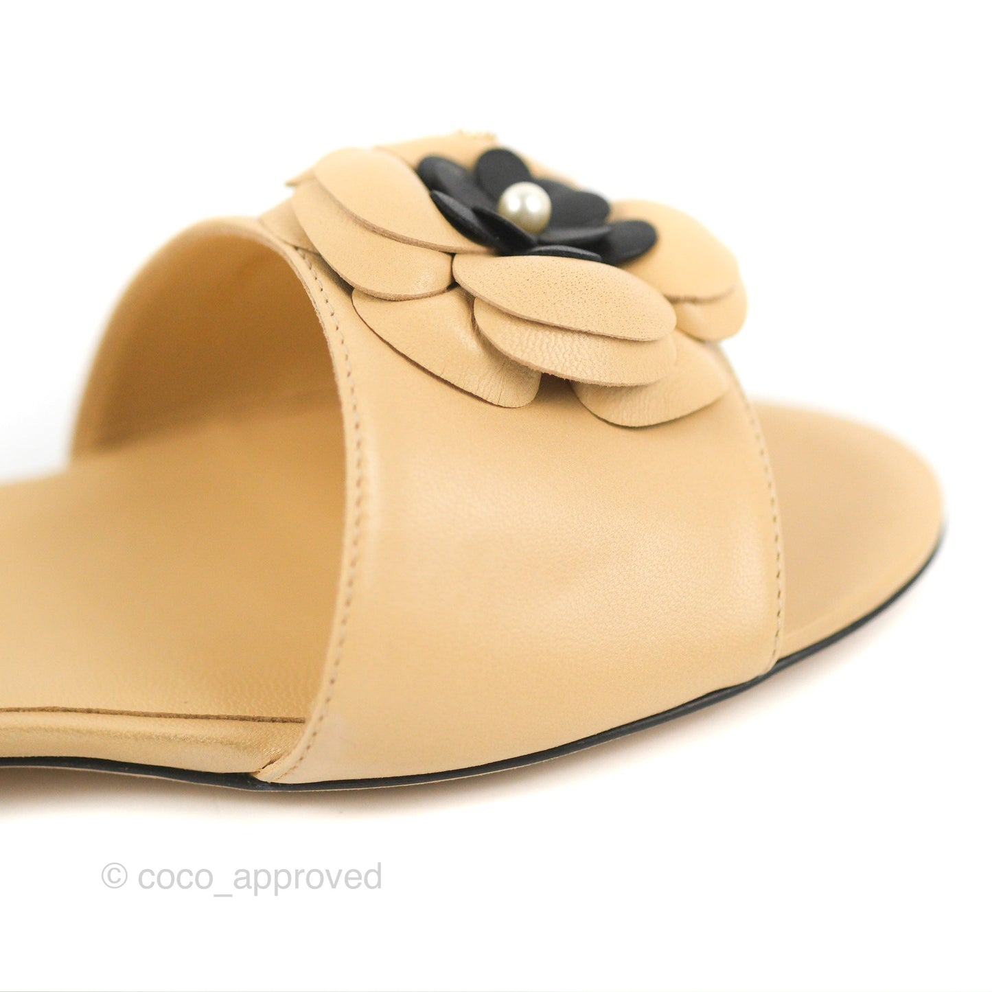 Chanel Camellia Mule Sandals Beige Lambskin 17C Size 37