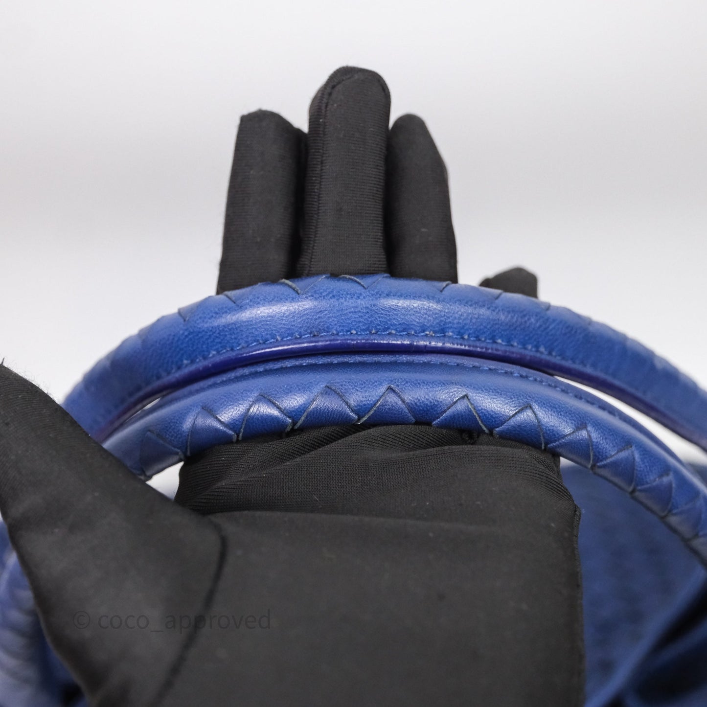 Bottega Veneta Intrecciato Tote Bag Blue