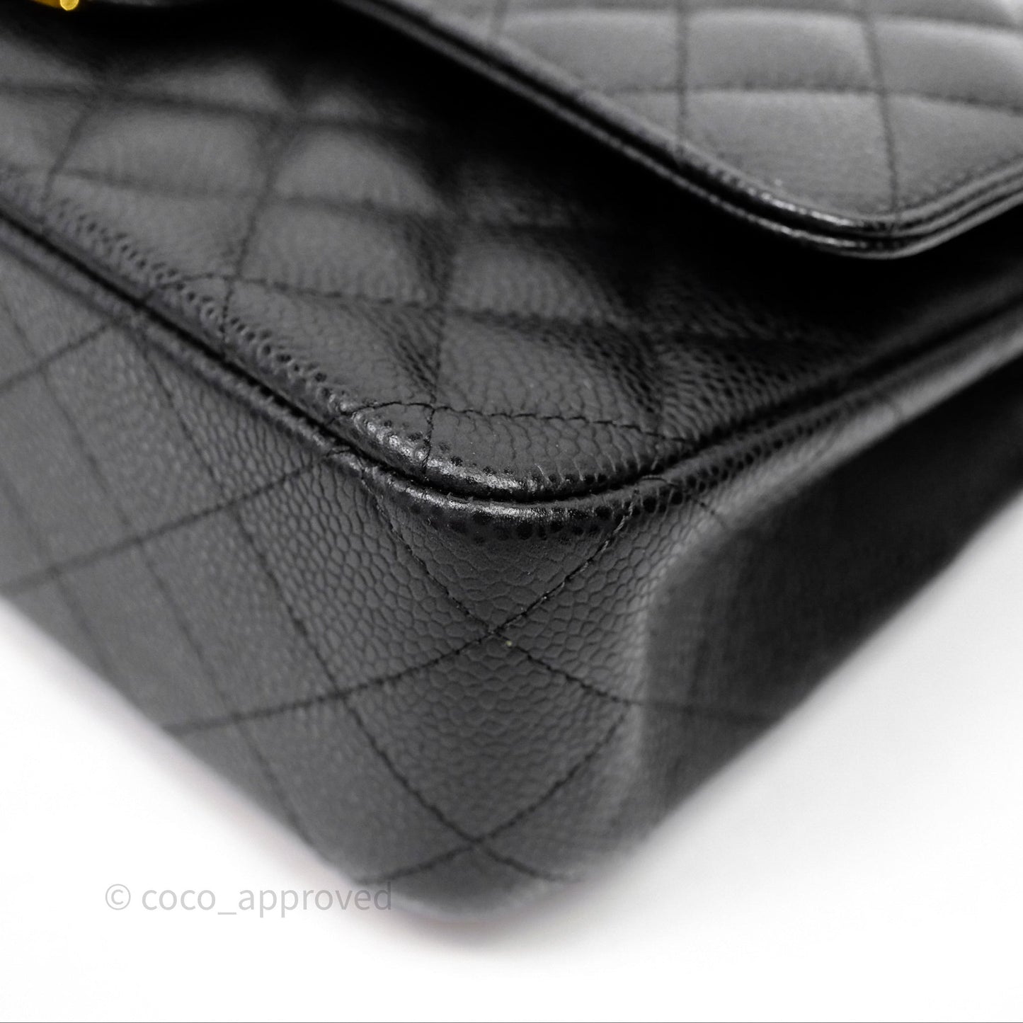 Chanel Classic M/L Medium Flap Quilted Black Caviar Gold Hardware