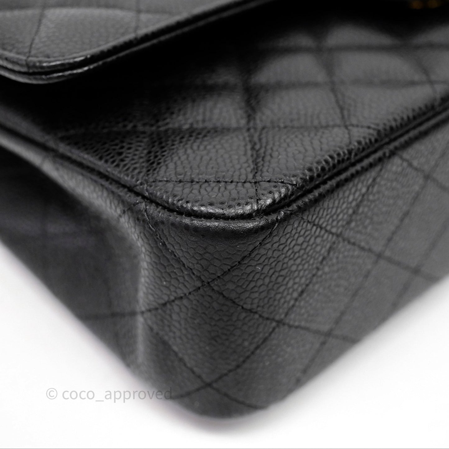 Chanel Classic M/L Medium Flap Quilted Black Caviar Gold Hardware