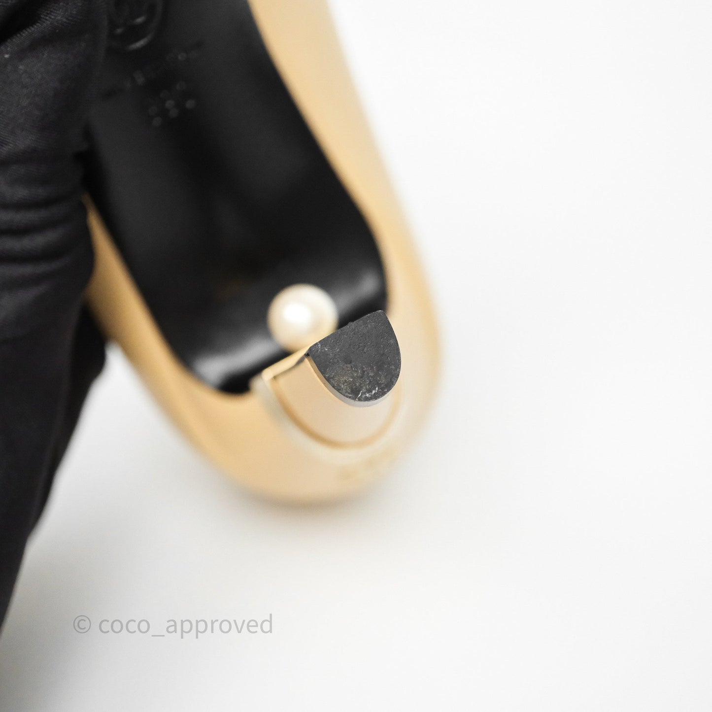 Chanel Beige Toe Pointed Black Pump Heels With Pearl Size 39