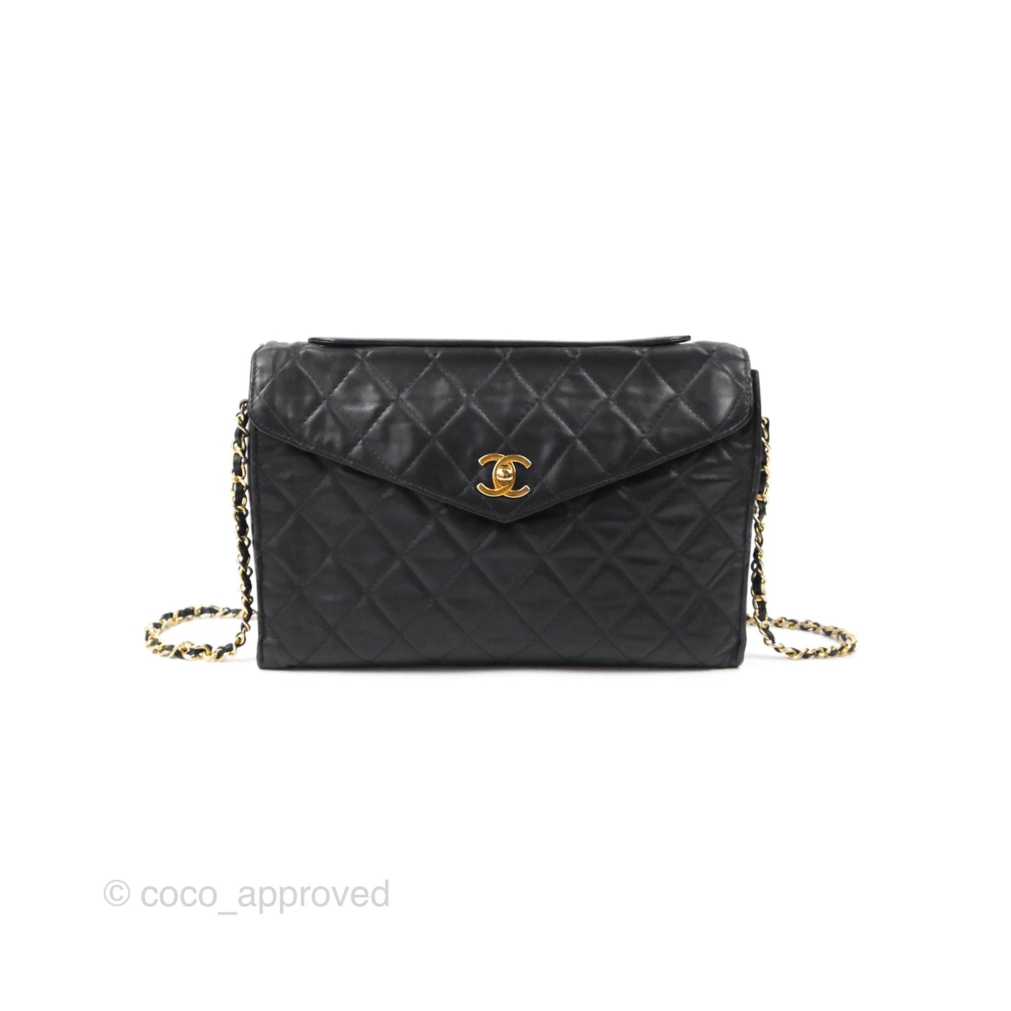 Chanel Vintage Midnight Blue Lambskin Pochette Chain Shoulder Bag