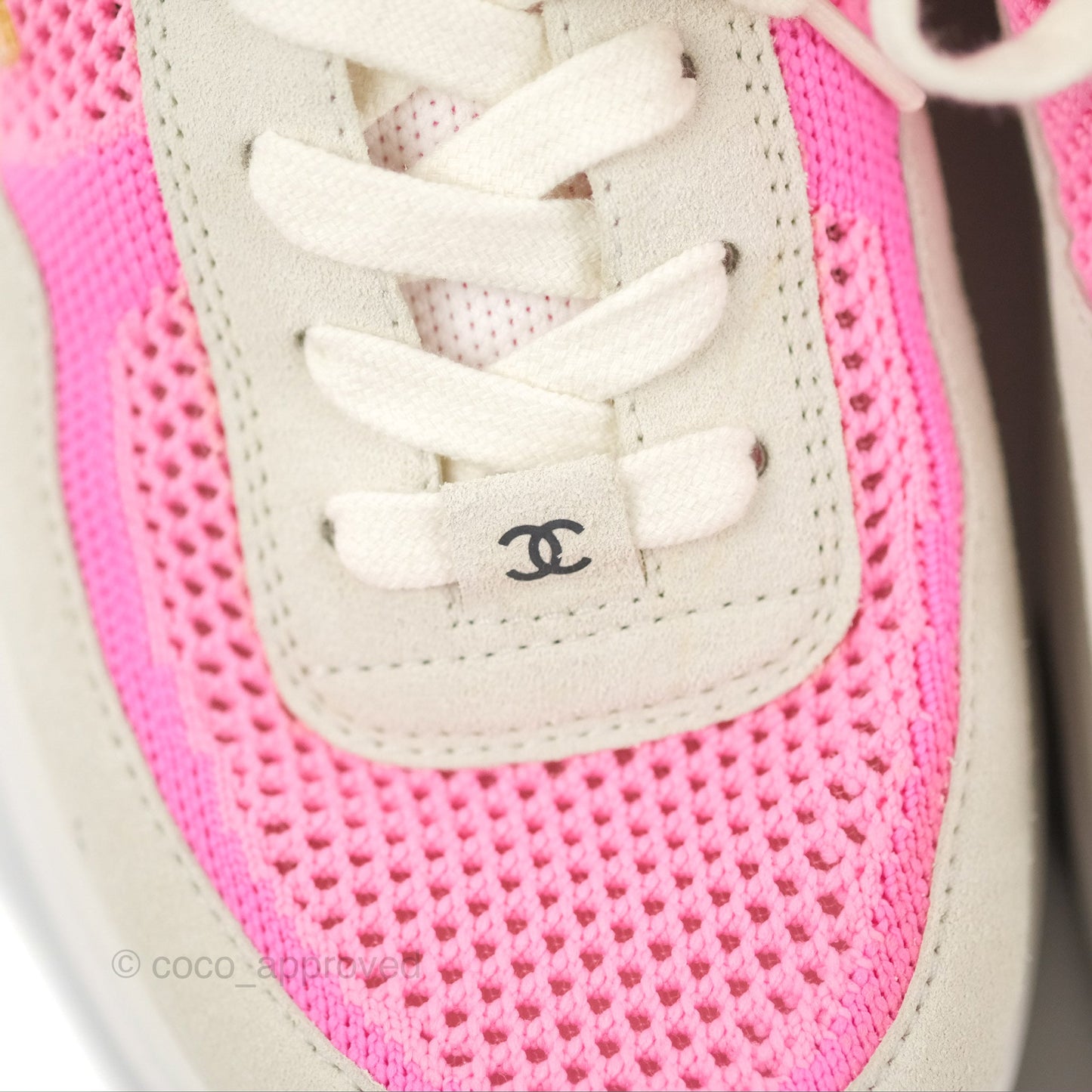 Chanel Low Top CC Trainers White Pink Sneakers Size 37.5