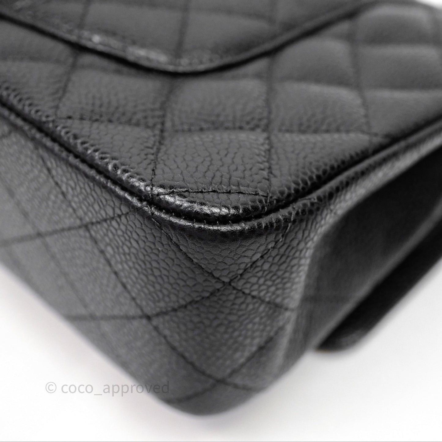 Chanel Classic M/L Medium Flap Quilted Black Caviar Gold Hardware