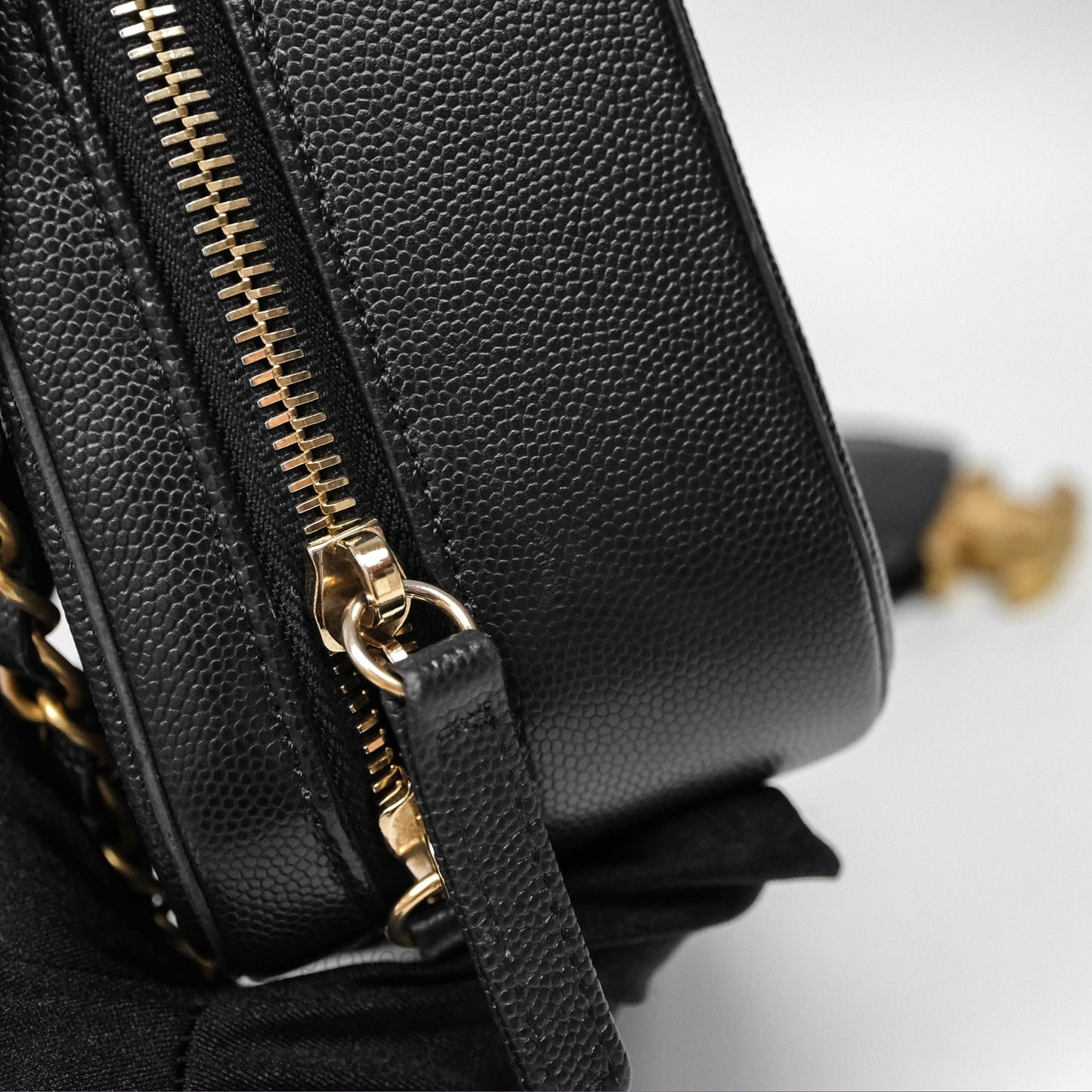 Chanel Quilted Medium CC Filigree Vanity Case Black Caviar Aged Gold Hardware