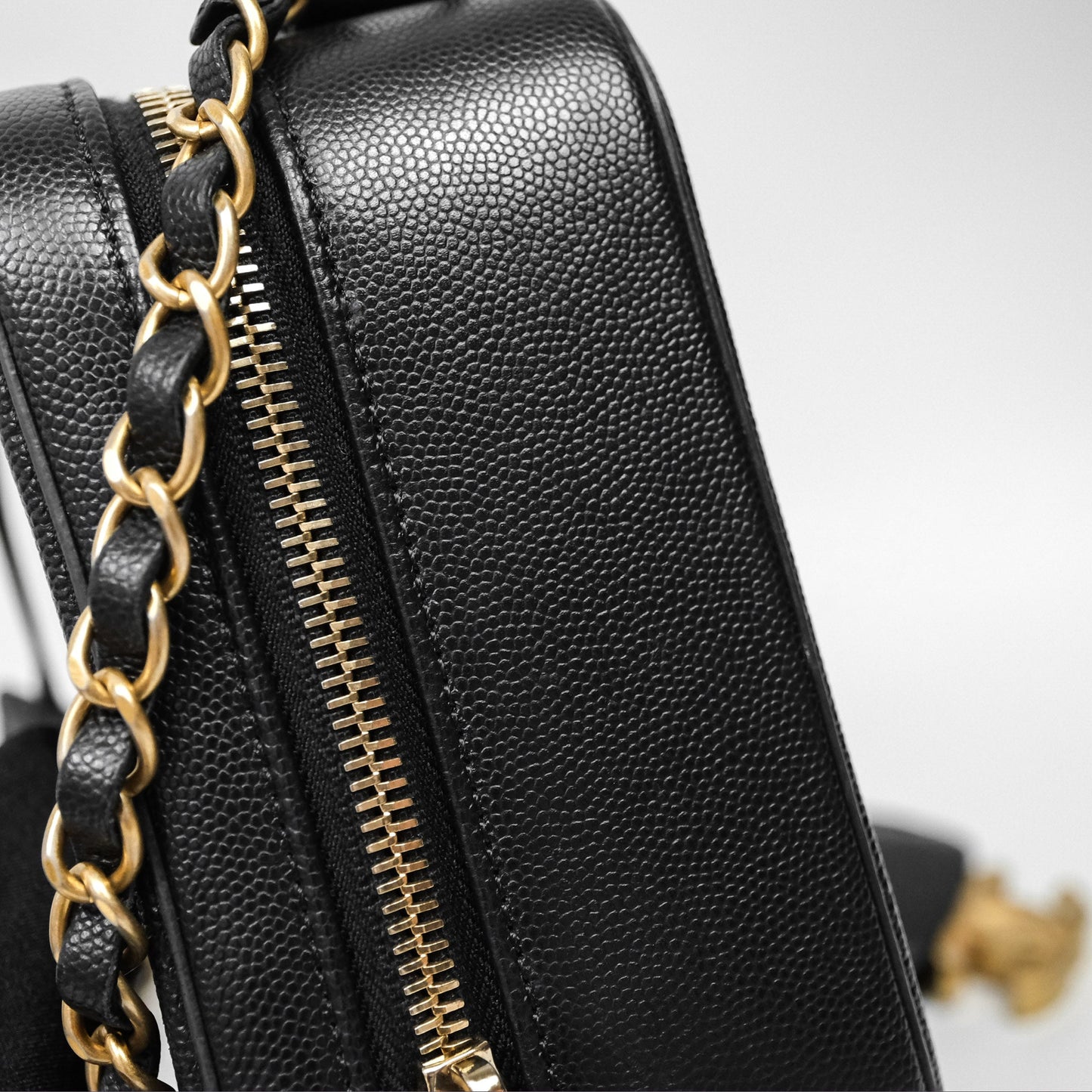 Chanel Quilted Medium CC Filigree Vanity Case Black Caviar Aged Gold Hardware